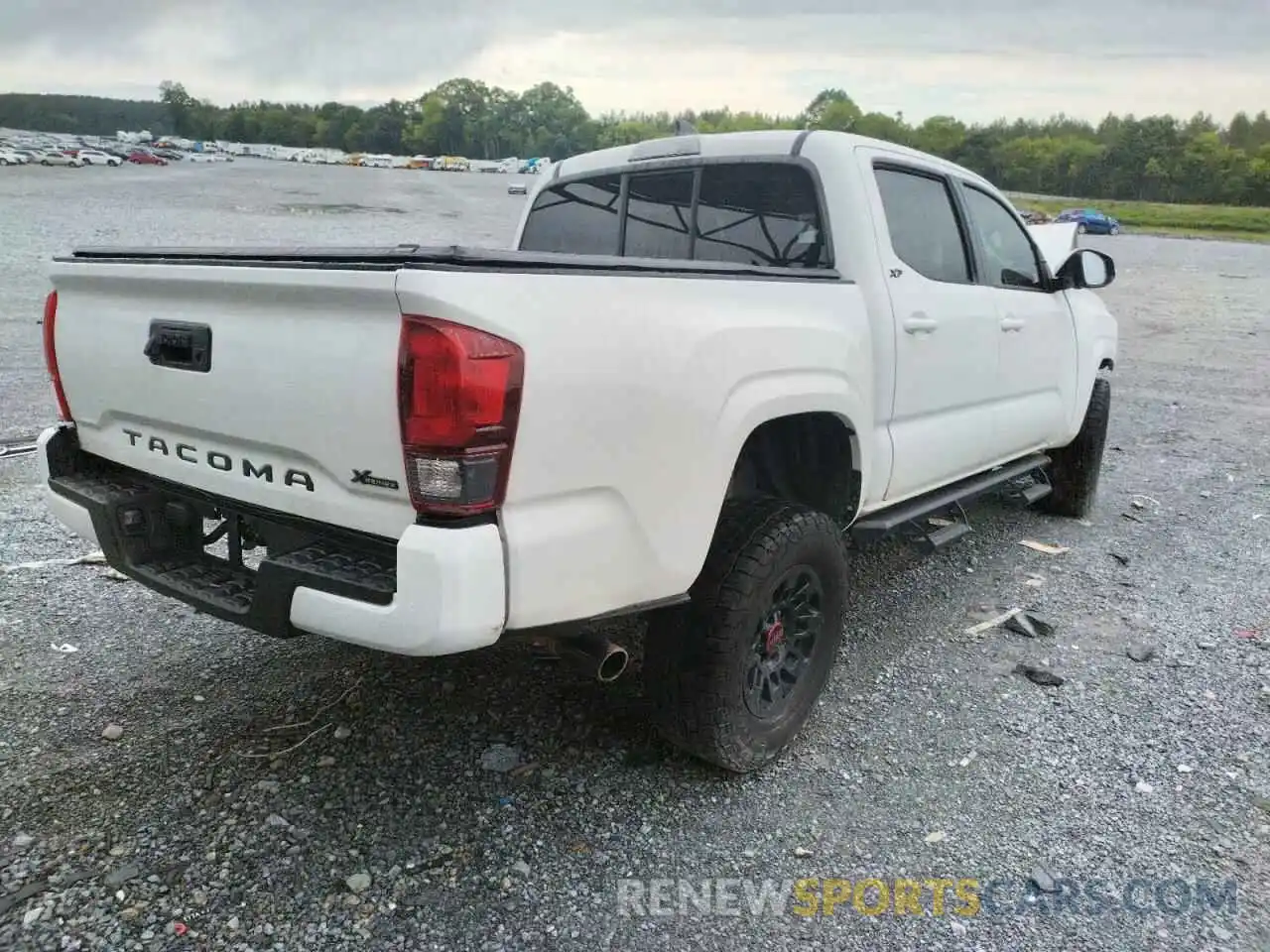 4 Фотография поврежденного автомобиля 5TFAX5GN9KX159981 TOYOTA TACOMA 2019