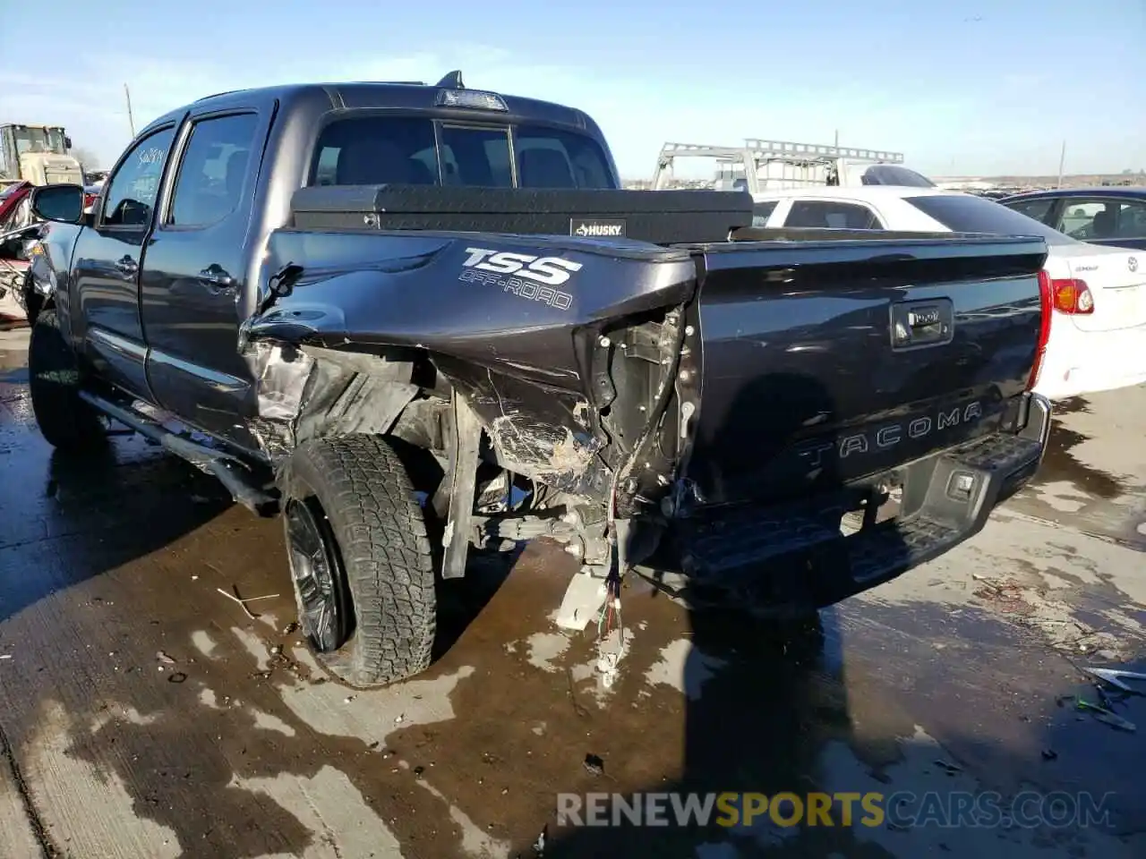 3 Photograph of a damaged car 5TFAX5GN9KX162718 TOYOTA TACOMA 2019