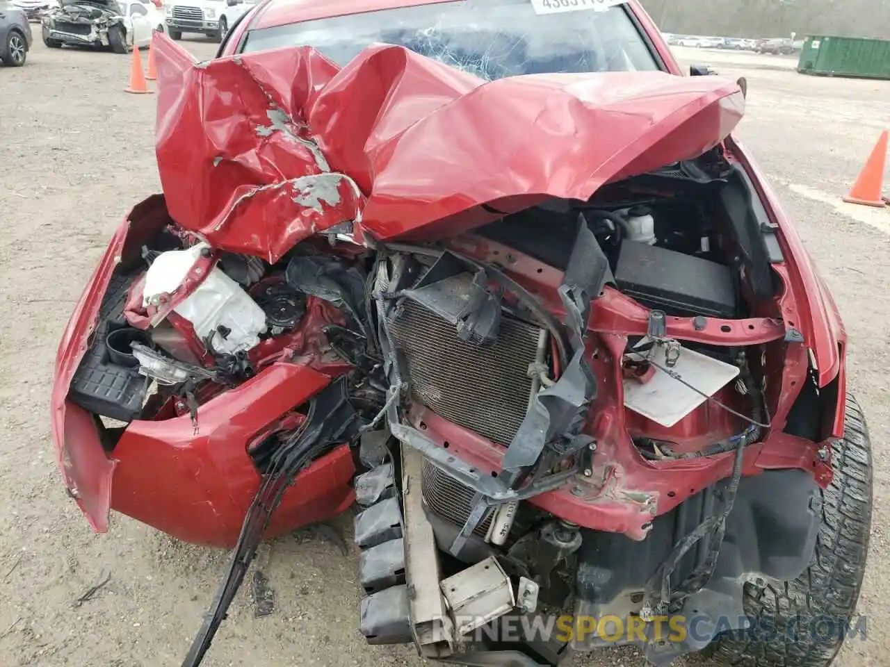 11 Photograph of a damaged car 5TFAX5GN9KX165070 TOYOTA TACOMA 2019