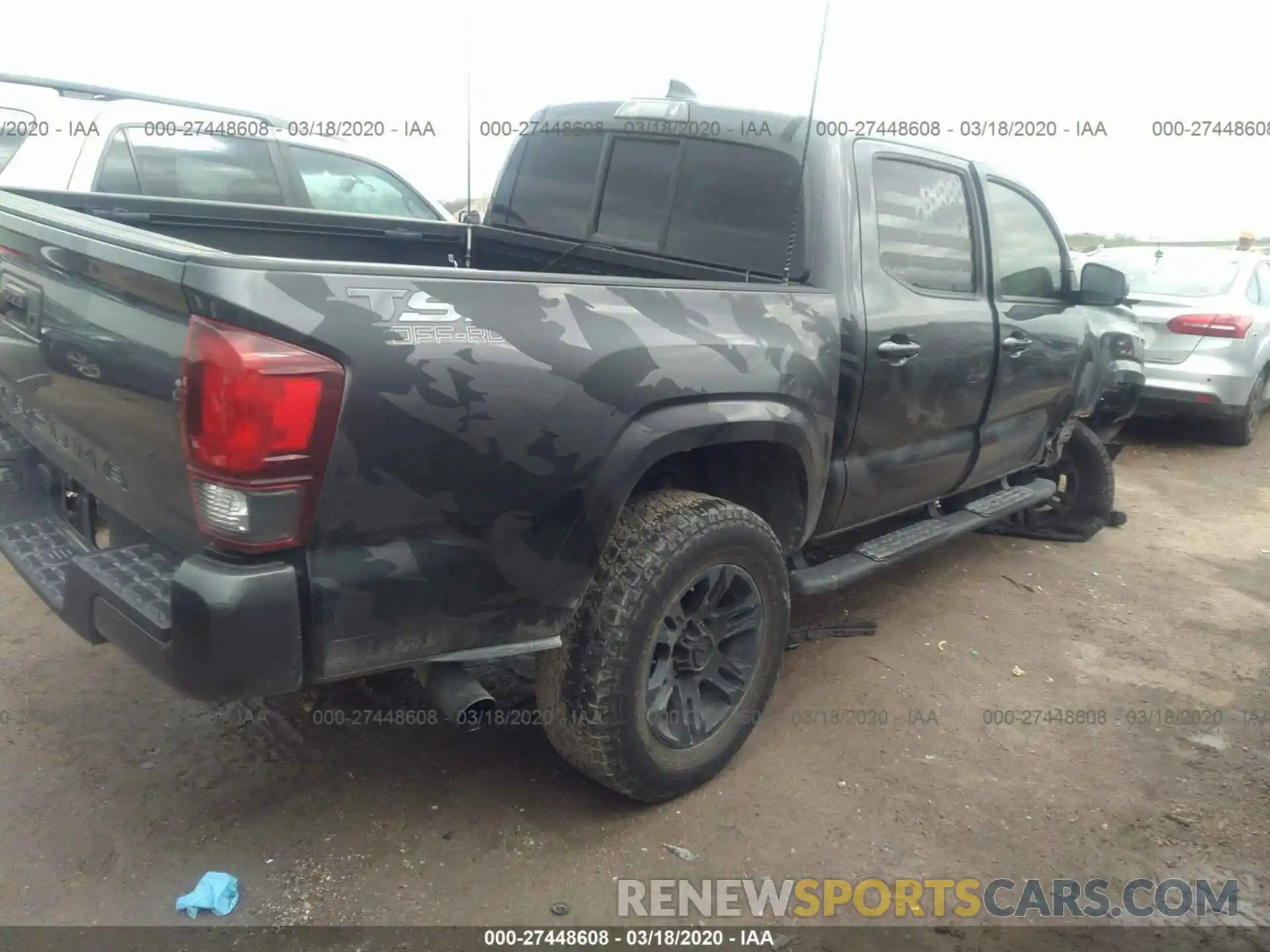 4 Photograph of a damaged car 5TFAX5GNXKX135866 TOYOTA TACOMA 2019