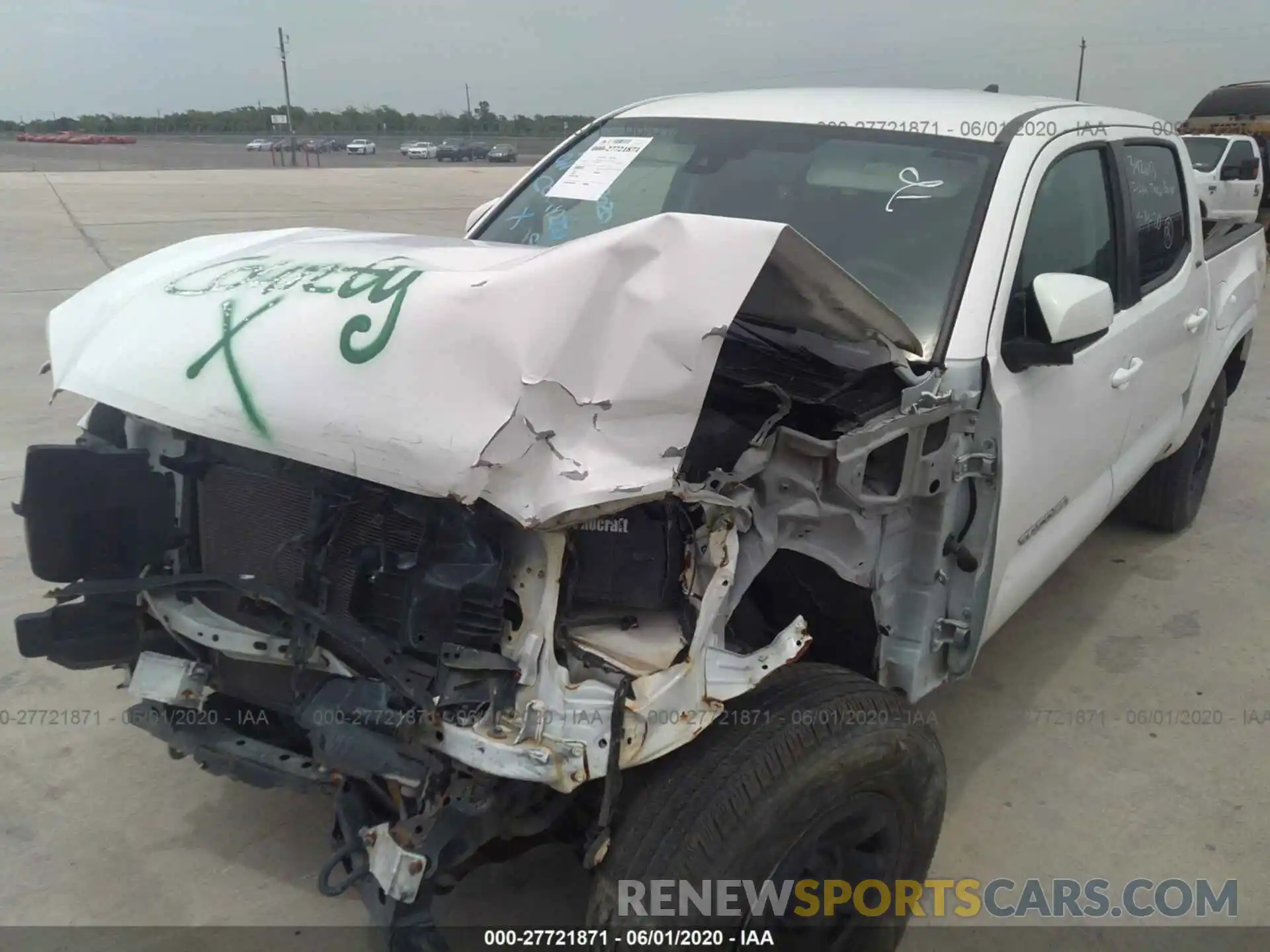 6 Photograph of a damaged car 5TFAX5GNXKX138542 TOYOTA TACOMA 2019