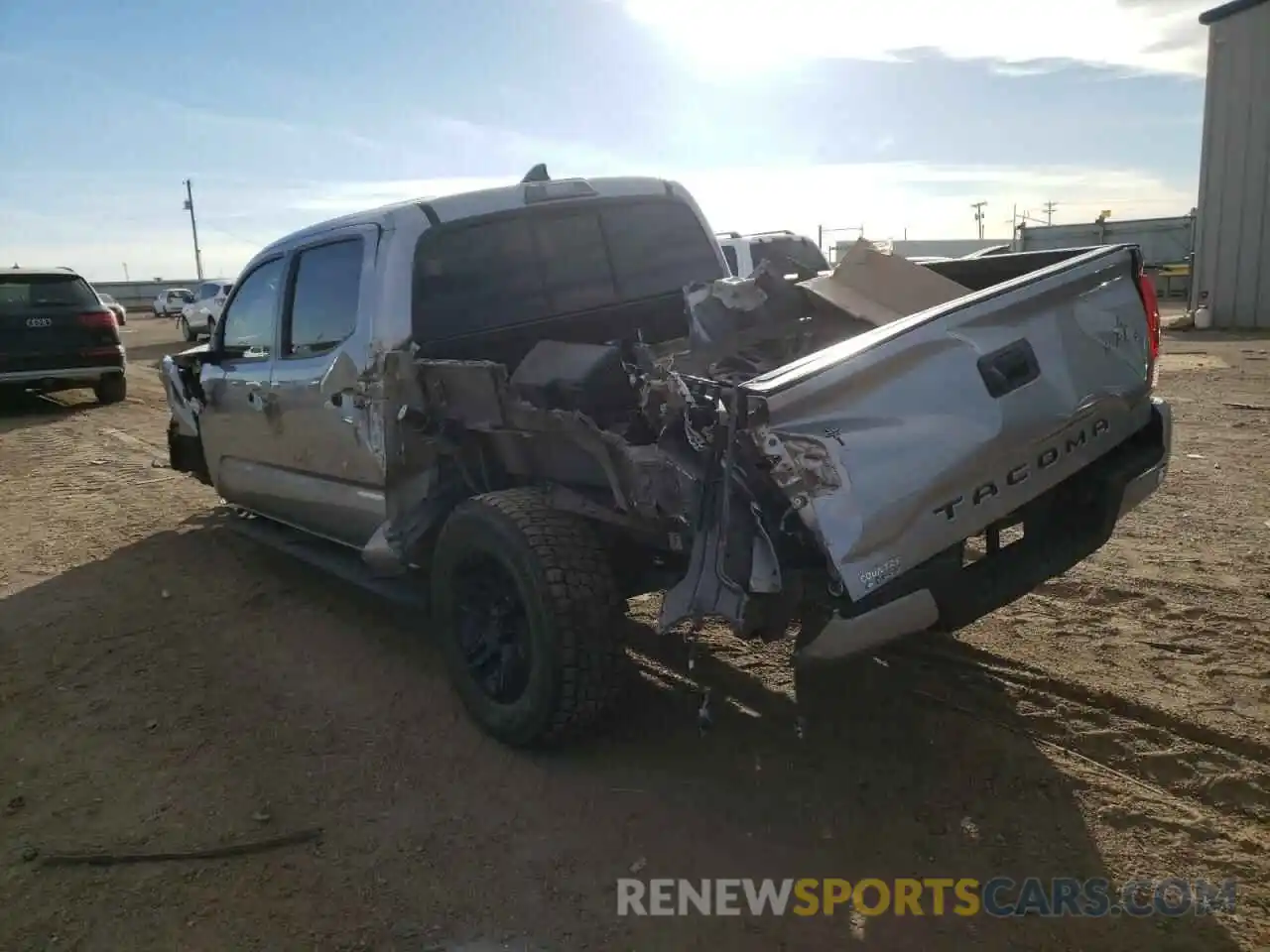 3 Photograph of a damaged car 5TFAX5GNXKX138816 TOYOTA TACOMA 2019