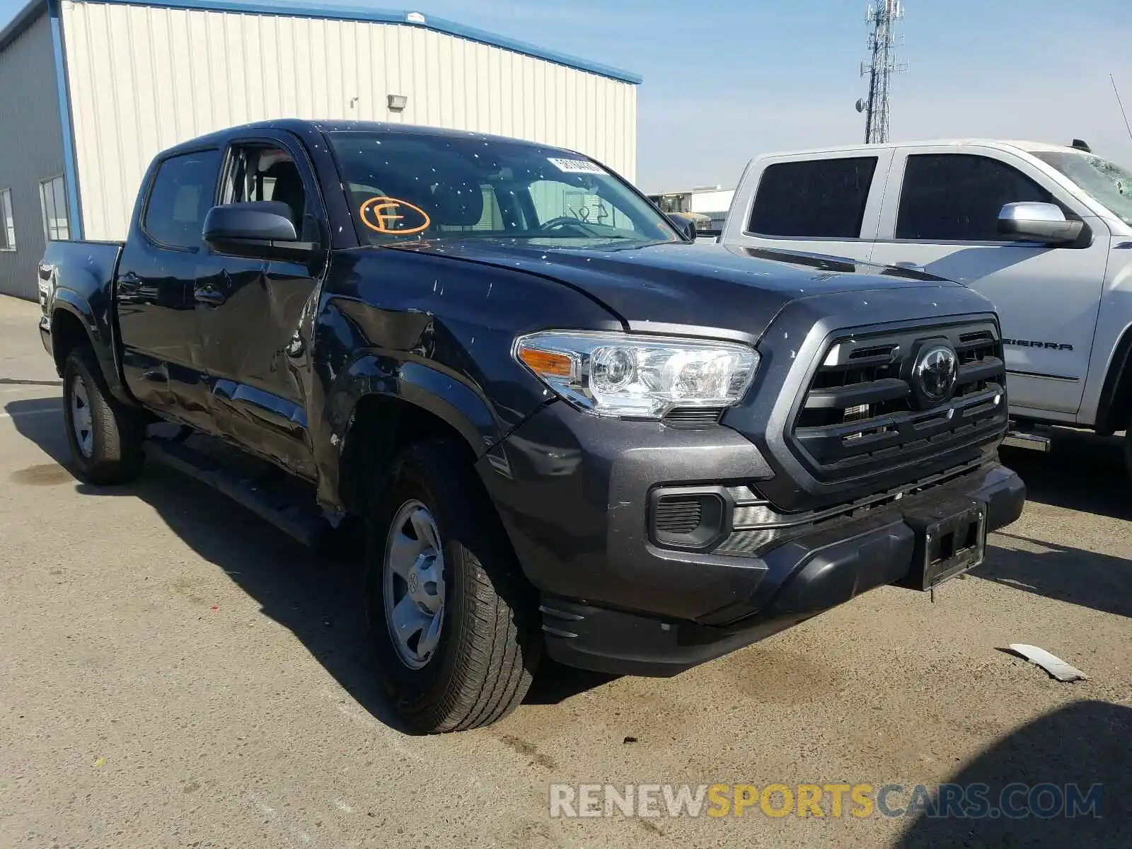 1 Photograph of a damaged car 5TFAX5GNXKX139254 TOYOTA TACOMA 2019