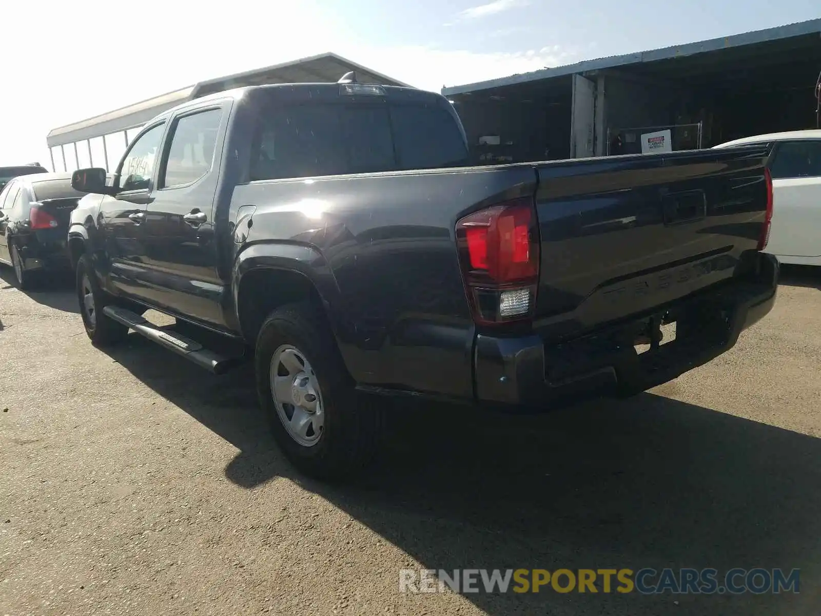 3 Photograph of a damaged car 5TFAX5GNXKX139254 TOYOTA TACOMA 2019