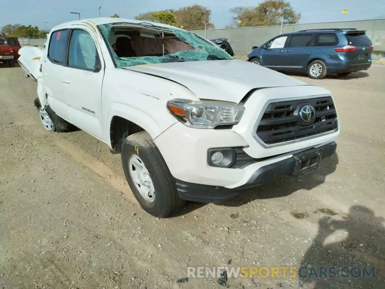 1 Photograph of a damaged car 5TFAX5GNXKX146897 TOYOTA TACOMA 2019