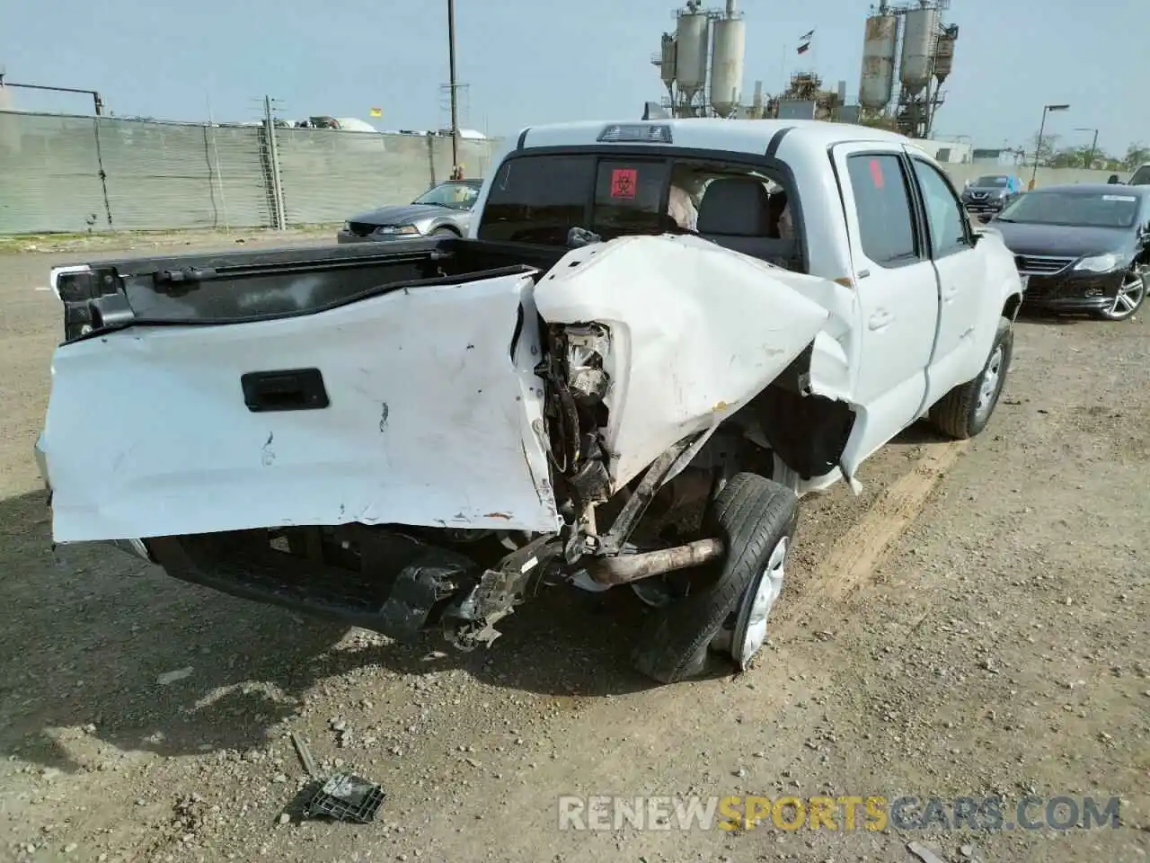 4 Photograph of a damaged car 5TFAX5GNXKX146897 TOYOTA TACOMA 2019