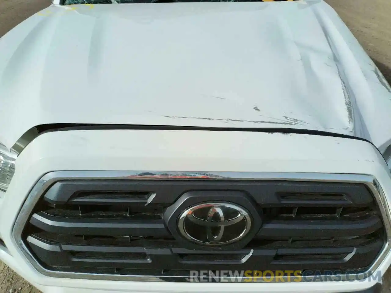 7 Photograph of a damaged car 5TFAX5GNXKX146897 TOYOTA TACOMA 2019