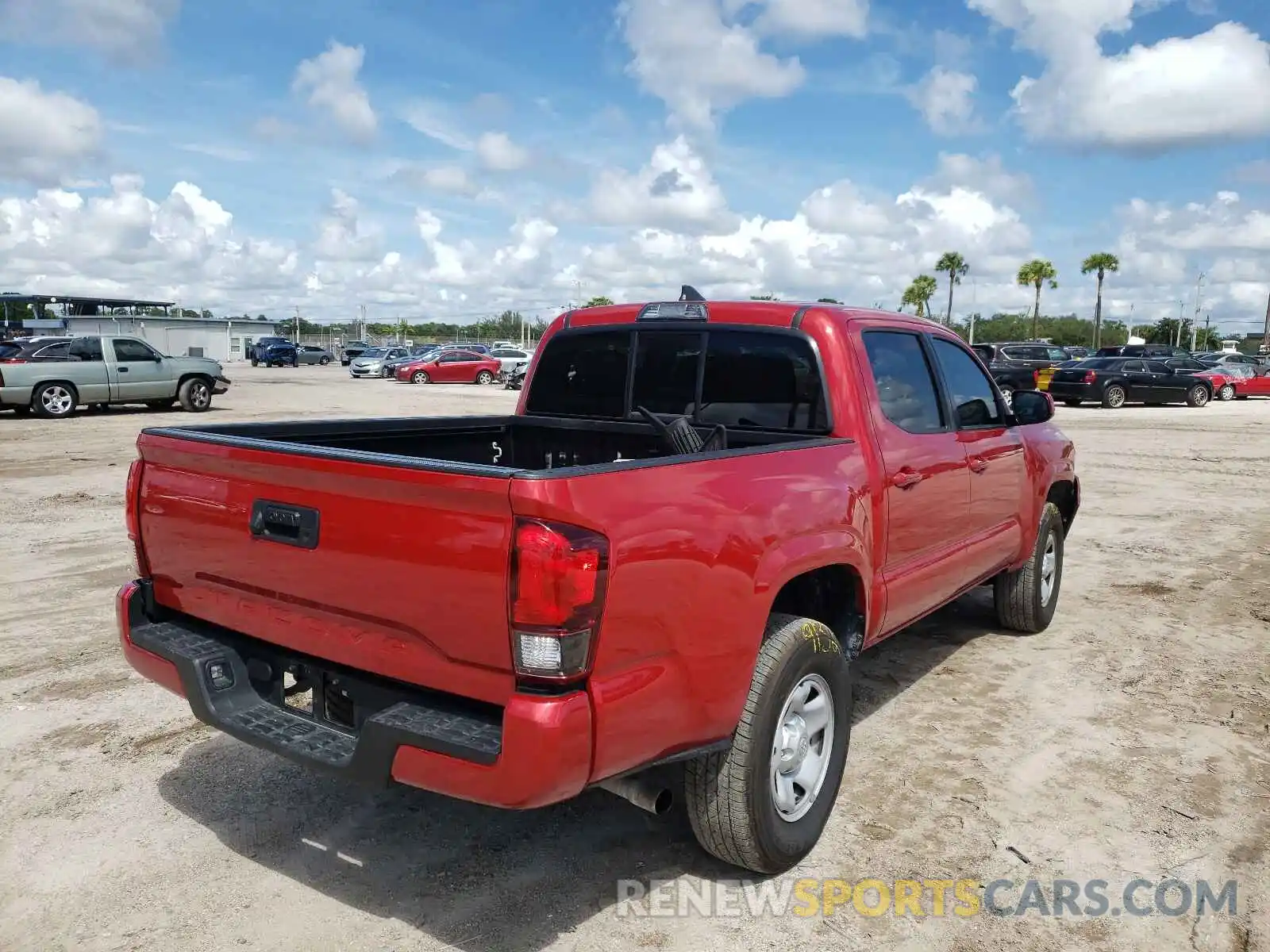 4 Photograph of a damaged car 5TFAX5GNXKX149122 TOYOTA TACOMA 2019