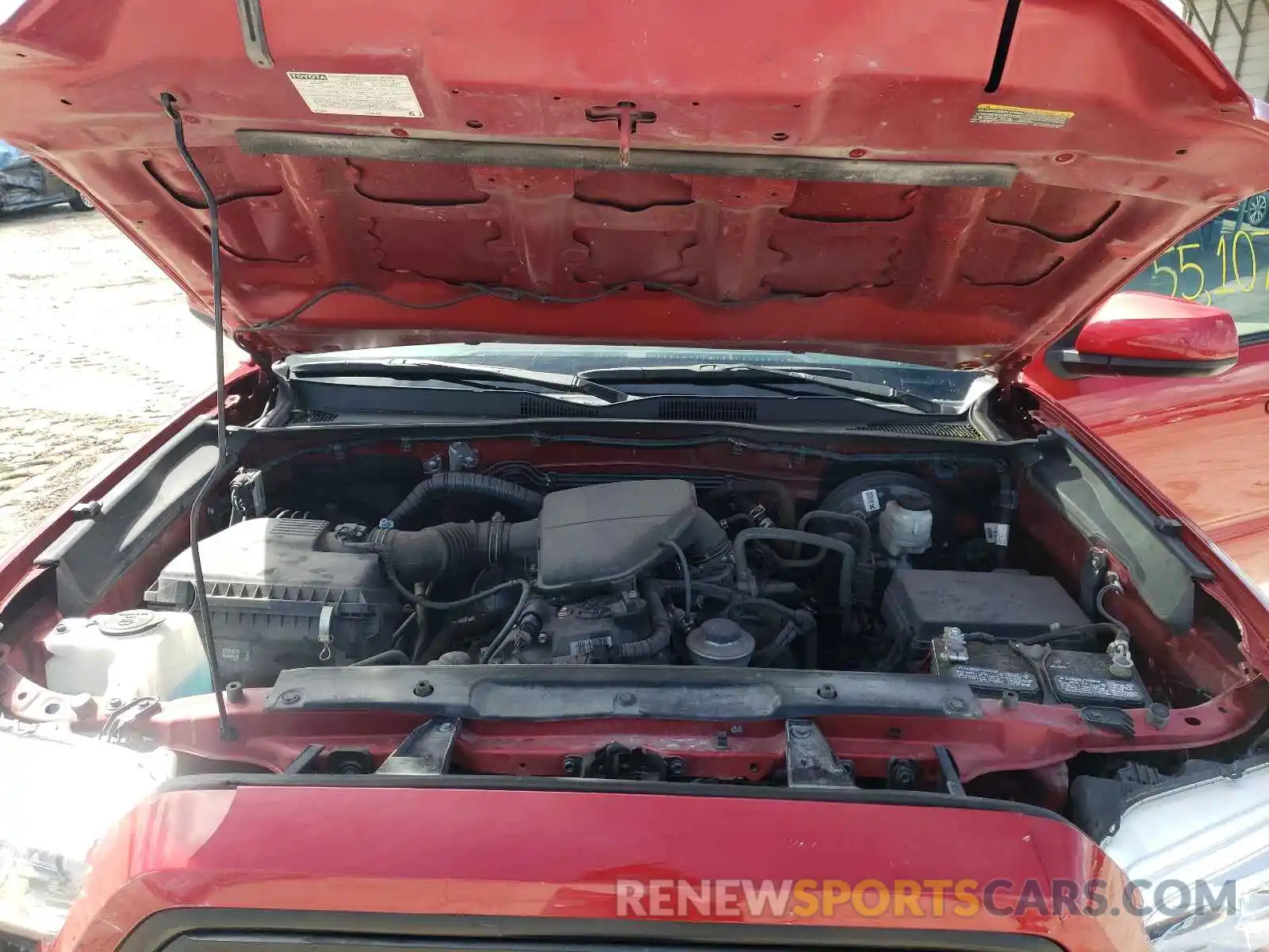 7 Photograph of a damaged car 5TFAX5GNXKX149122 TOYOTA TACOMA 2019