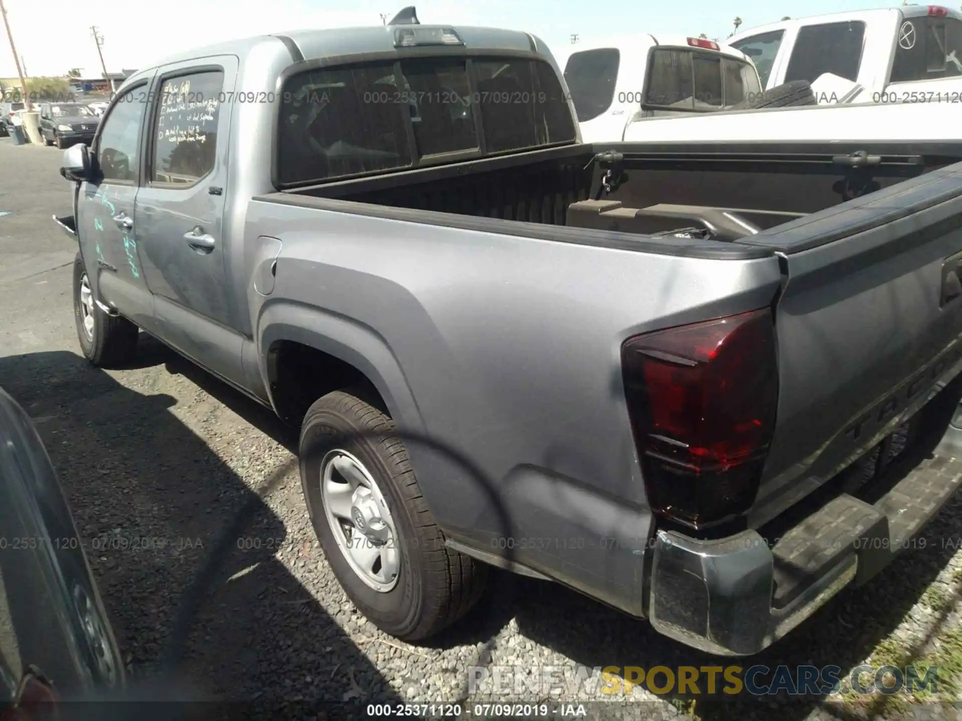 3 Photograph of a damaged car 5TFAX5GNXKX149573 TOYOTA TACOMA 2019