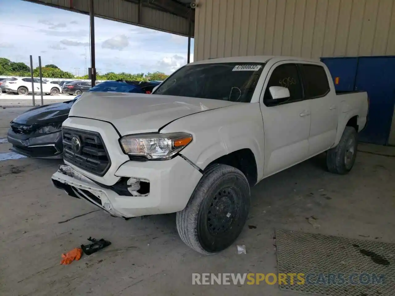 2 Photograph of a damaged car 5TFAX5GNXKX150206 TOYOTA TACOMA 2019