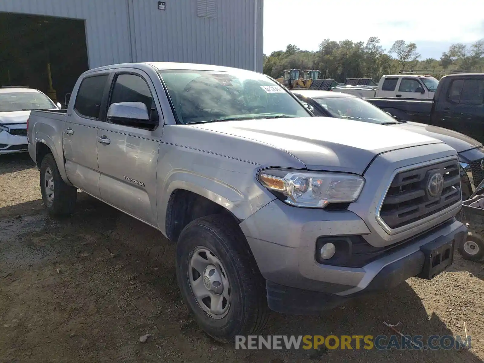 1 Photograph of a damaged car 5TFAX5GNXKX161657 TOYOTA TACOMA 2019