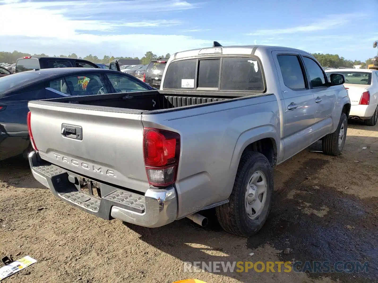 4 Photograph of a damaged car 5TFAX5GNXKX161657 TOYOTA TACOMA 2019