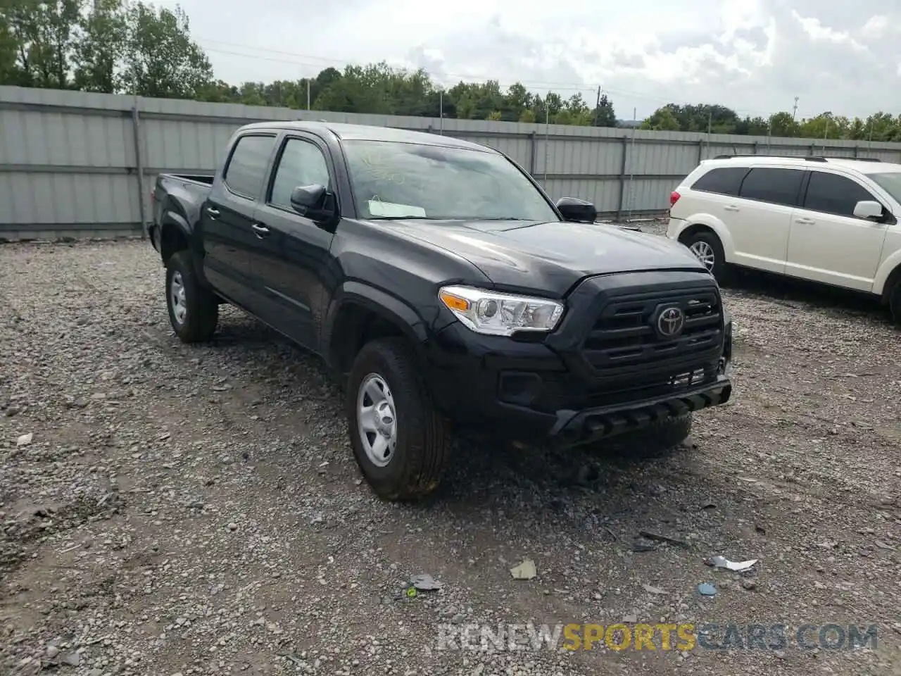 1 Photograph of a damaged car 5TFAX5GNXKX161691 TOYOTA TACOMA 2019