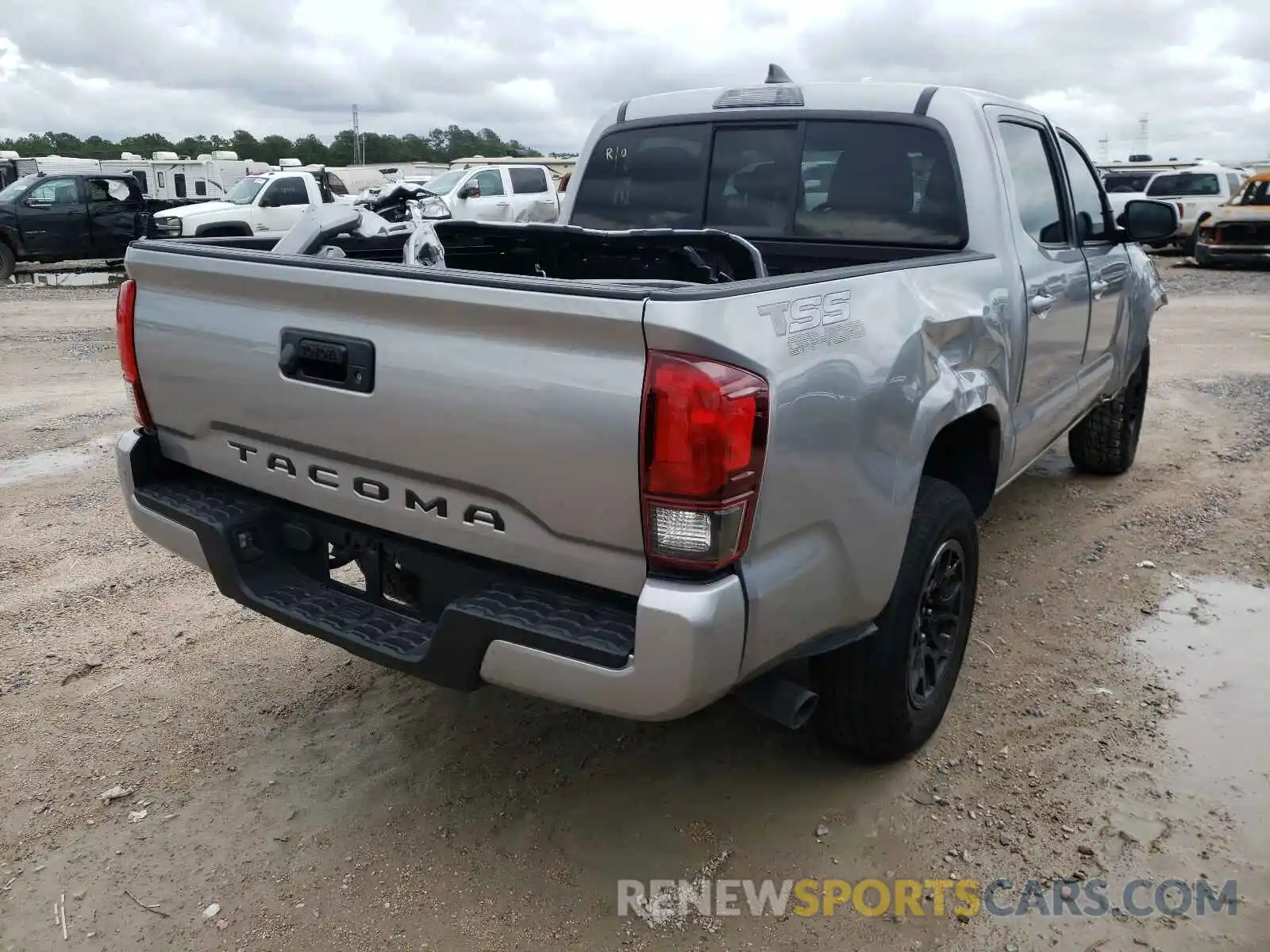 4 Фотография поврежденного автомобиля 5TFAX5GNXKX162730 TOYOTA TACOMA 2019