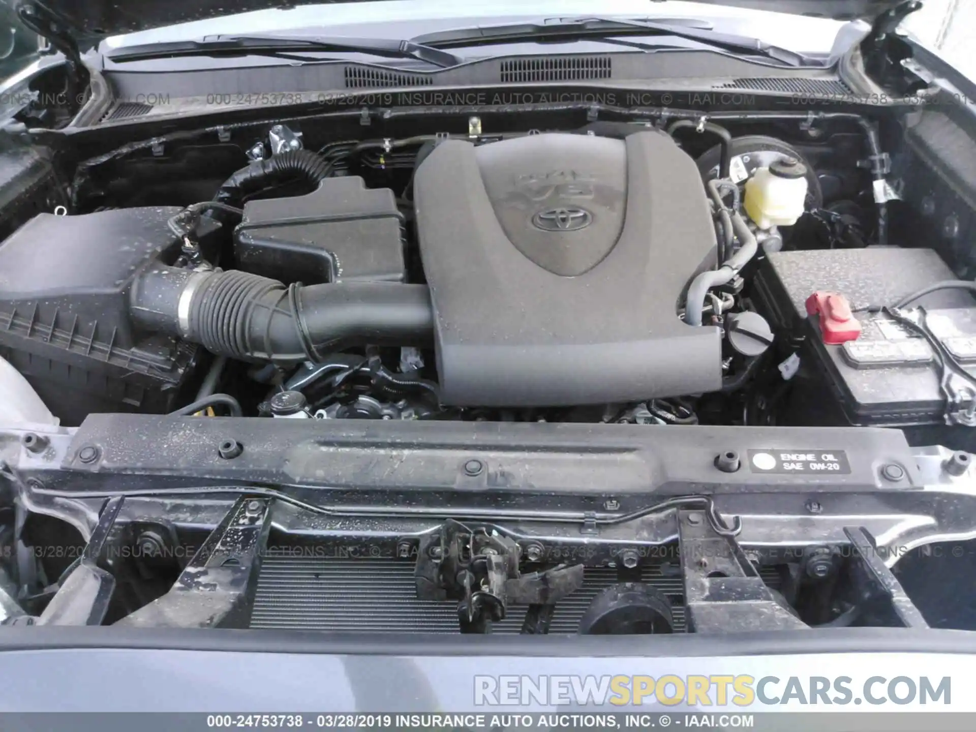 10 Photograph of a damaged car 5TFAZ5CN0KX079386 TOYOTA TACOMA 2019