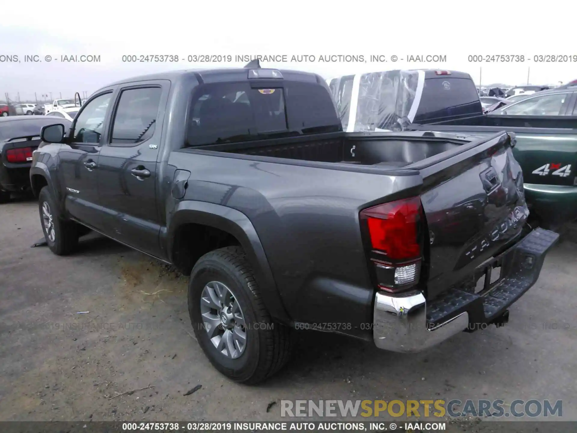 3 Photograph of a damaged car 5TFAZ5CN0KX079386 TOYOTA TACOMA 2019