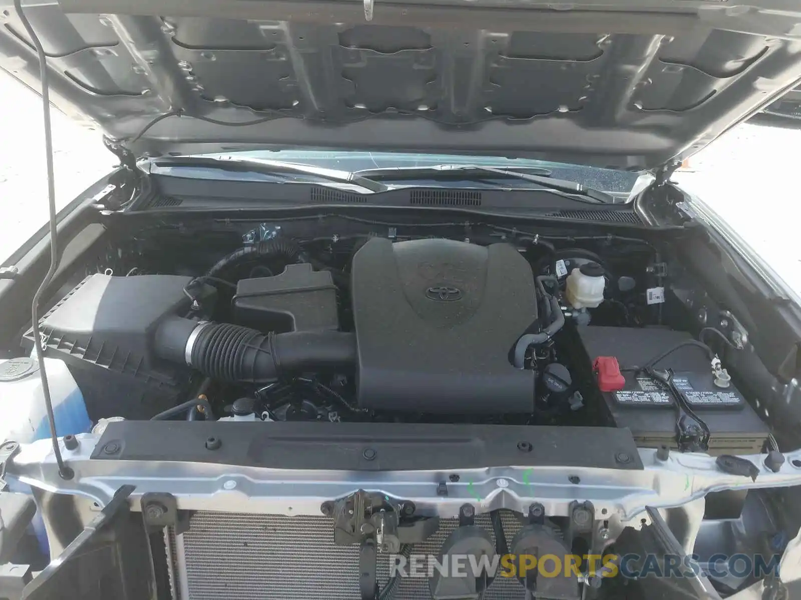 7 Photograph of a damaged car 5TFAZ5CN0KX084913 TOYOTA TACOMA 2019