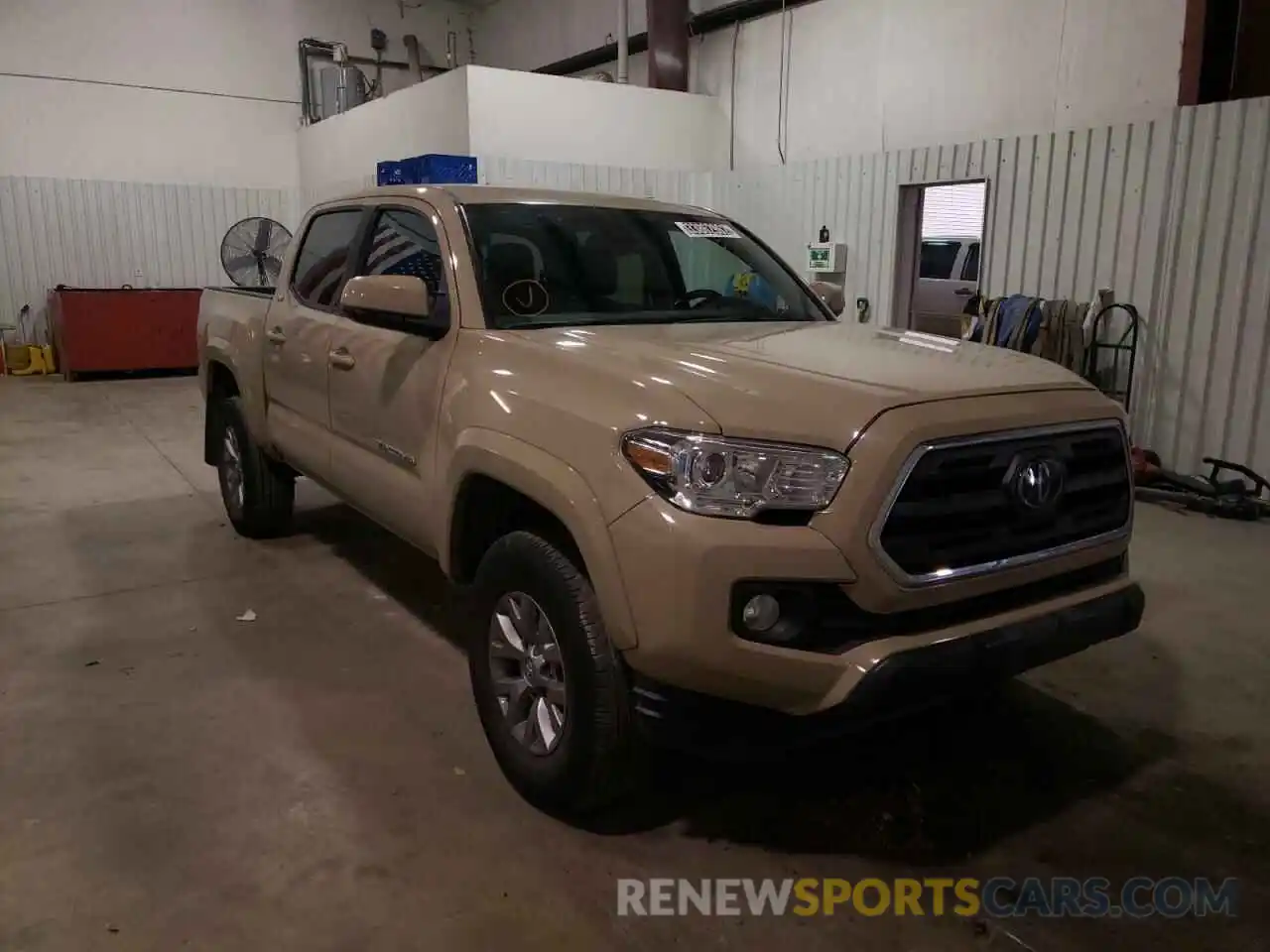 1 Photograph of a damaged car 5TFAZ5CN0KX085656 TOYOTA TACOMA 2019