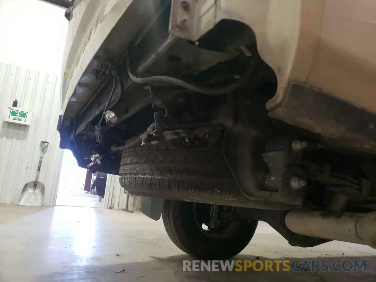 9 Photograph of a damaged car 5TFAZ5CN0KX085656 TOYOTA TACOMA 2019