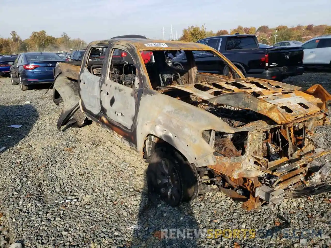 9 Photograph of a damaged car 5TFAZ5CN1KX076562 TOYOTA TACOMA 2019