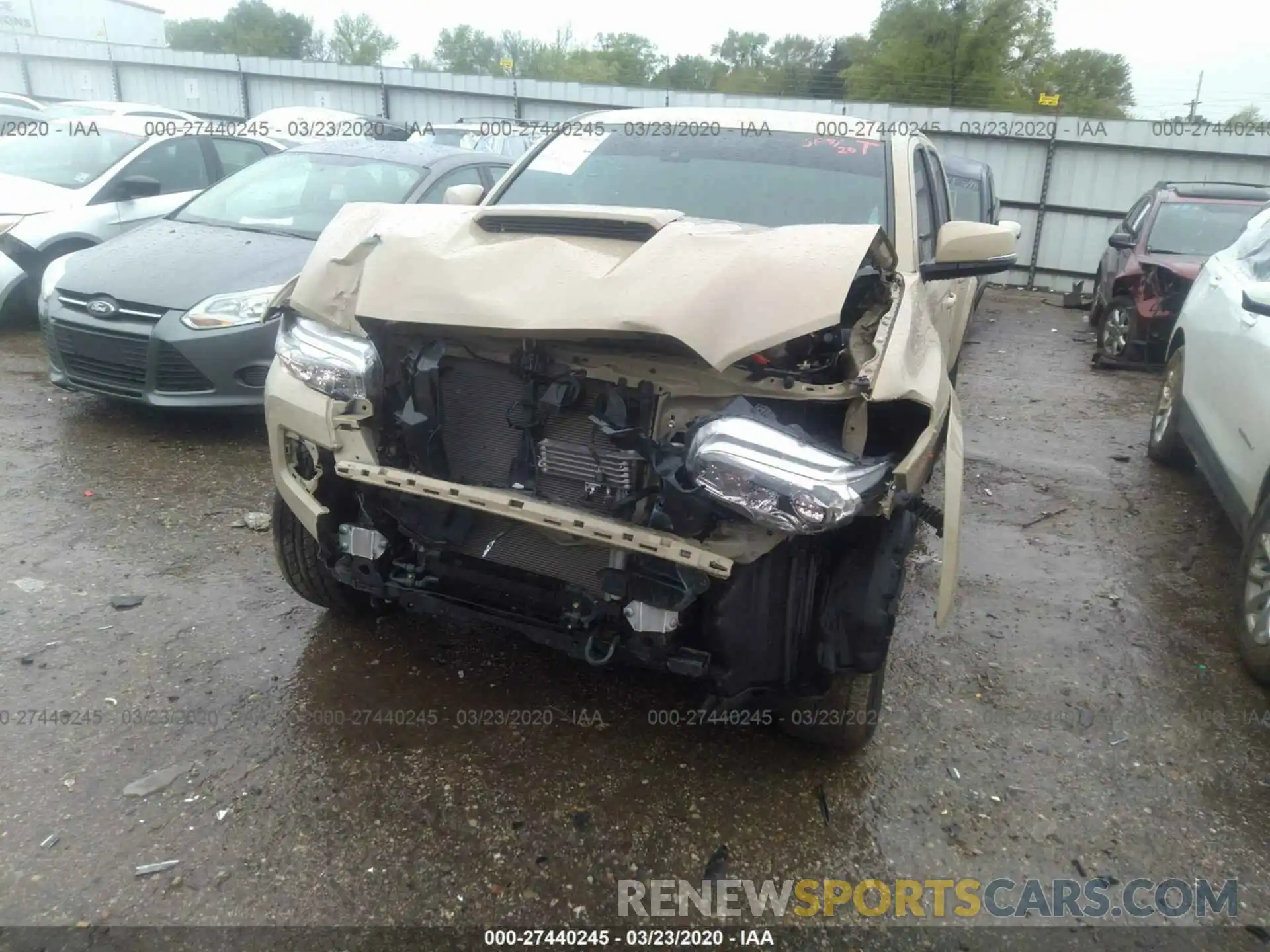 6 Photograph of a damaged car 5TFAZ5CN1KX083768 TOYOTA TACOMA 2019