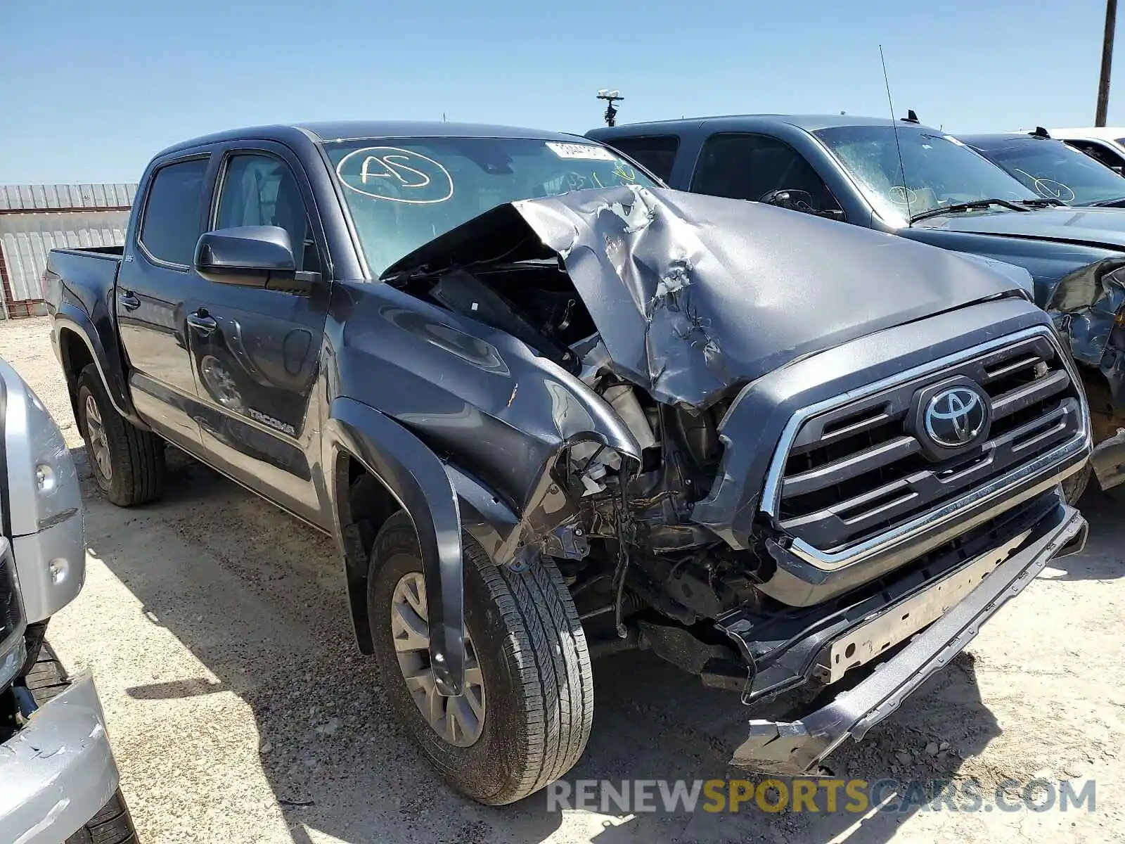 1 Photograph of a damaged car 5TFAZ5CN1KX084242 TOYOTA TACOMA 2019