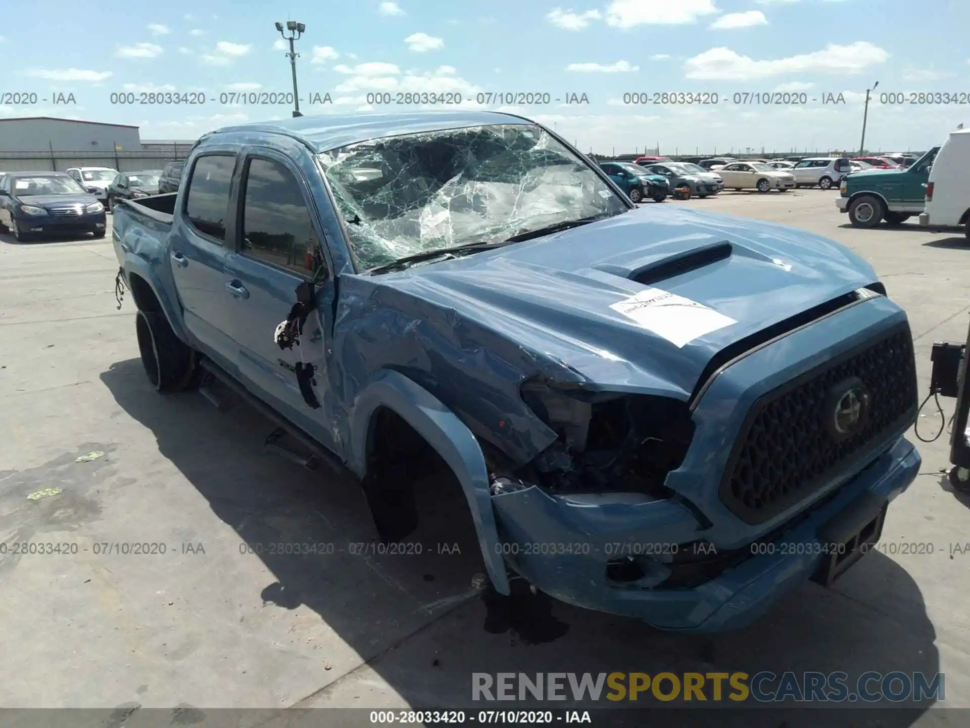 1 Photograph of a damaged car 5TFAZ5CN1KX086198 TOYOTA TACOMA 2019