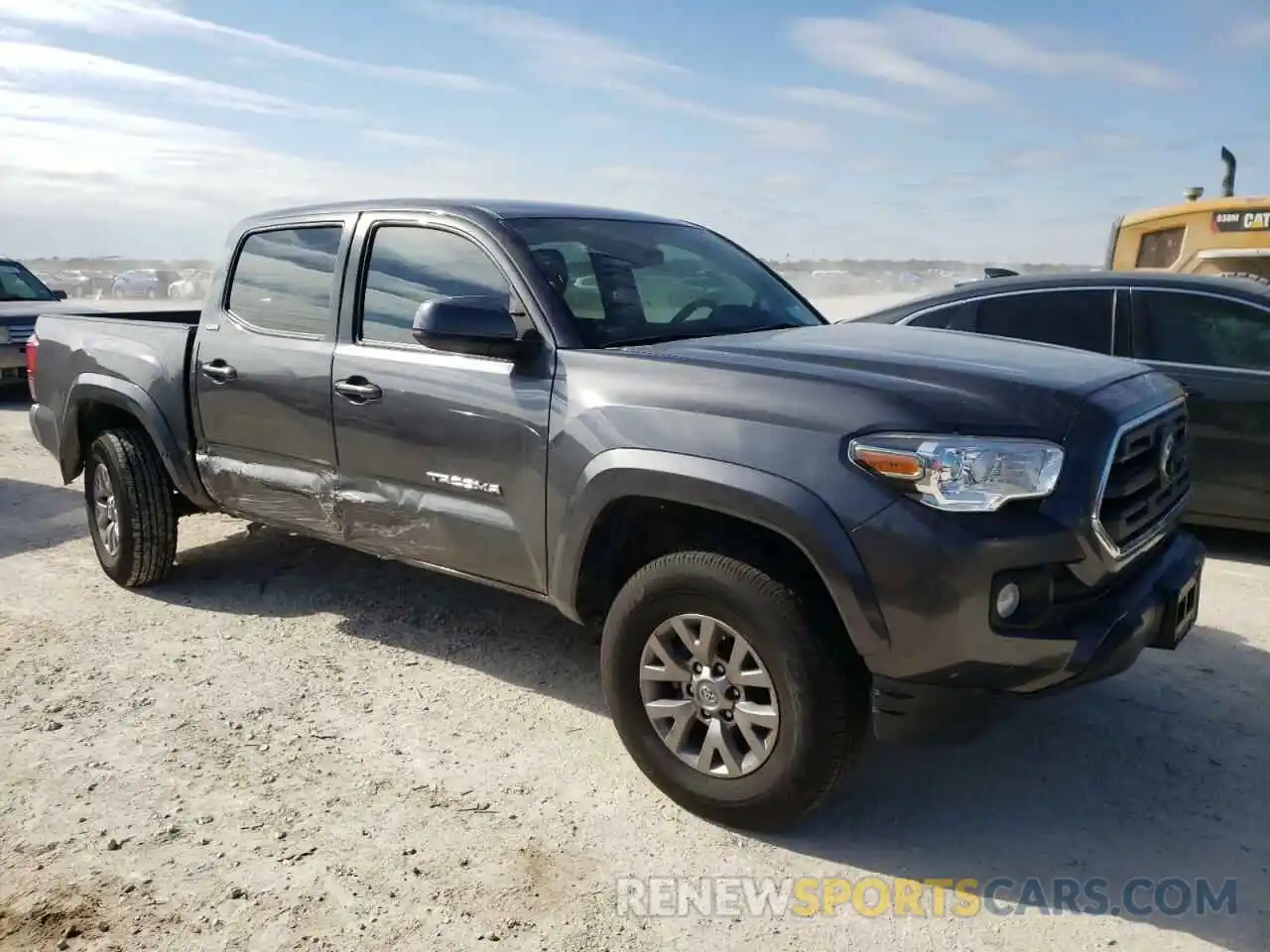 1 Photograph of a damaged car 5TFAZ5CN2KX074450 TOYOTA TACOMA 2019