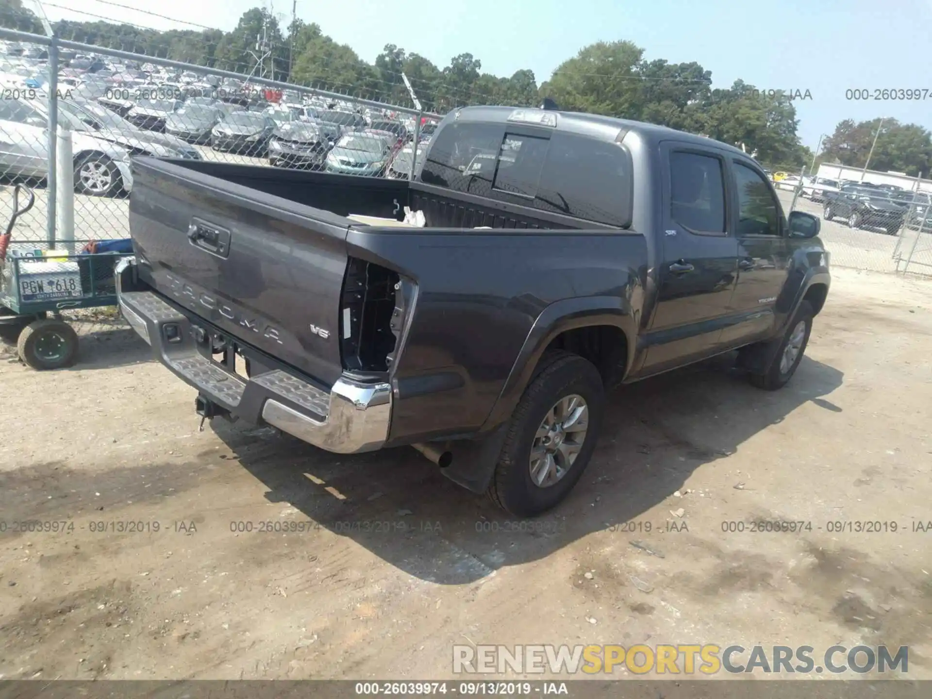 4 Photograph of a damaged car 5TFAZ5CN2KX077705 TOYOTA TACOMA 2019