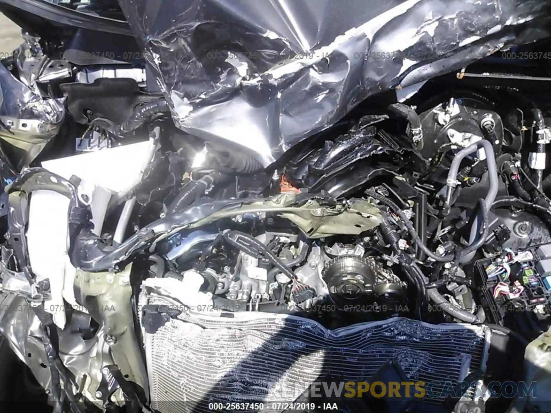 10 Photograph of a damaged car 5TFAZ5CN2KX078966 TOYOTA TACOMA 2019