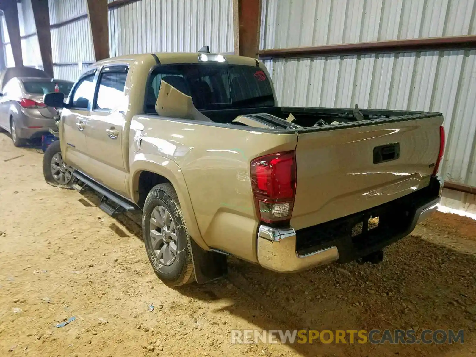 3 Photograph of a damaged car 5TFAZ5CN2KX083102 TOYOTA TACOMA 2019