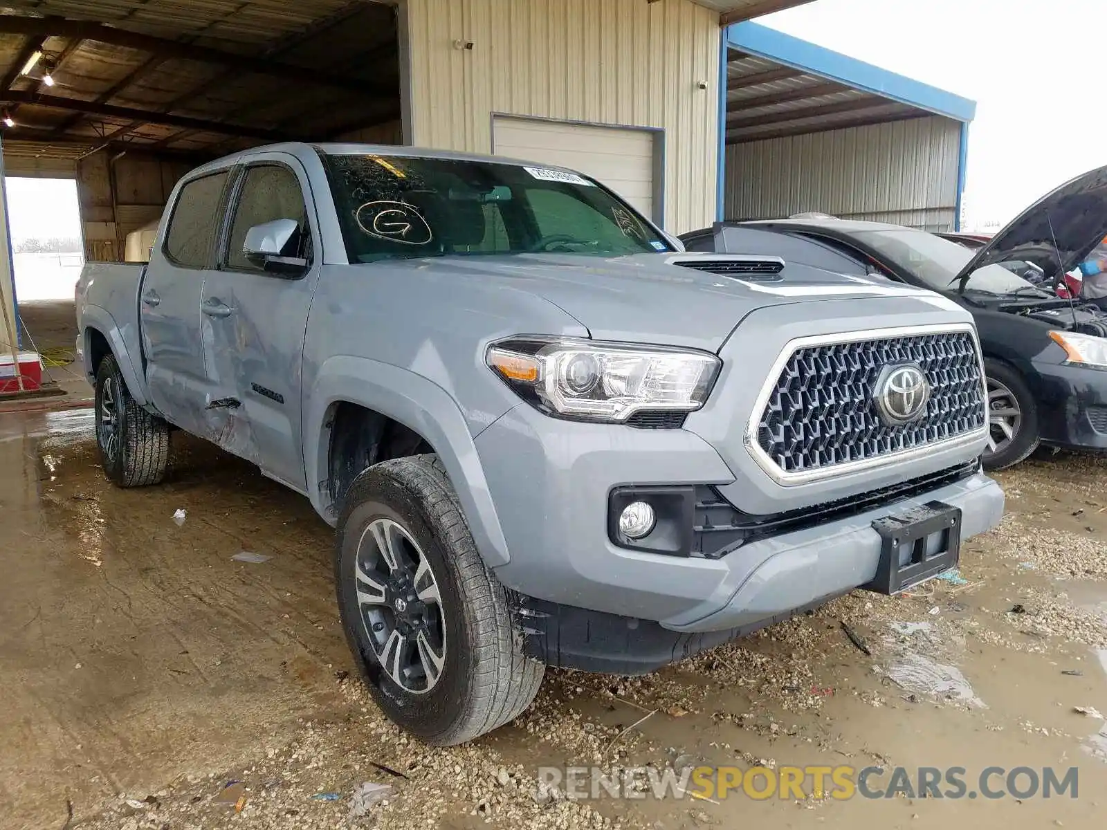 1 Photograph of a damaged car 5TFAZ5CN2KX083813 TOYOTA TACOMA 2019