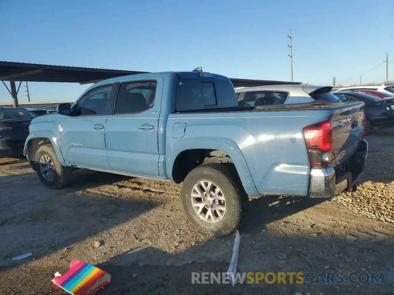 2 Photograph of a damaged car 5TFAZ5CN2KX083908 TOYOTA TACOMA 2019