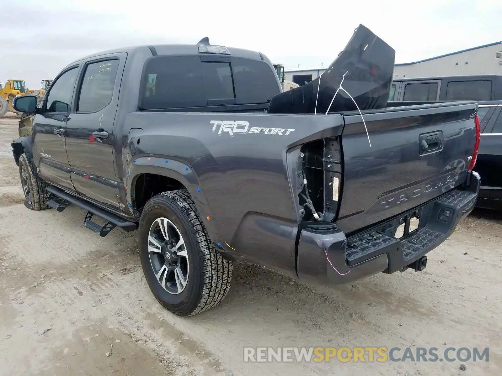 3 Photograph of a damaged car 5TFAZ5CN3KX073503 TOYOTA TACOMA 2019