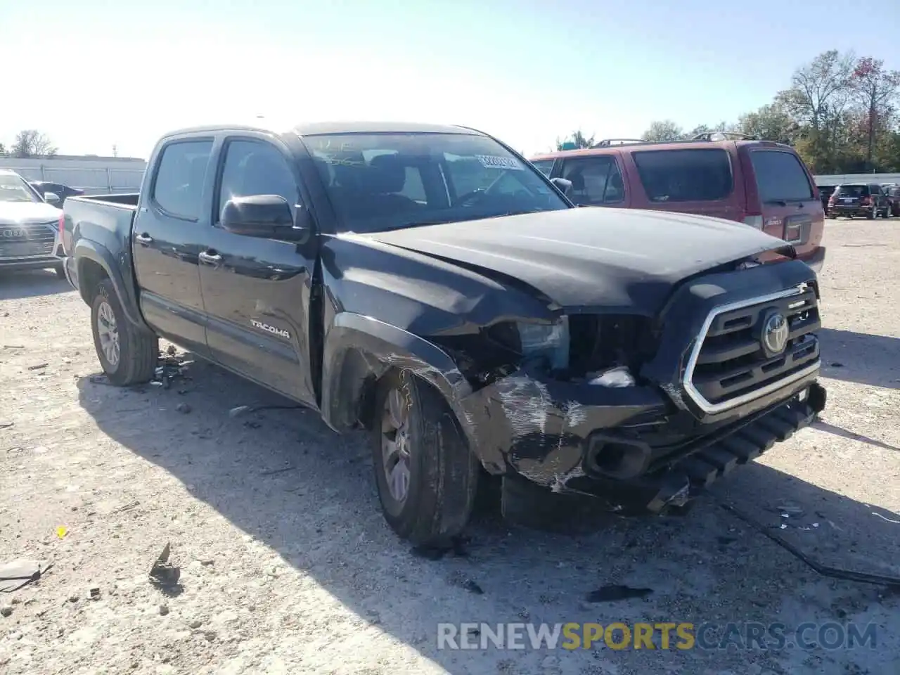 1 Photograph of a damaged car 5TFAZ5CN3KX085389 TOYOTA TACOMA 2019