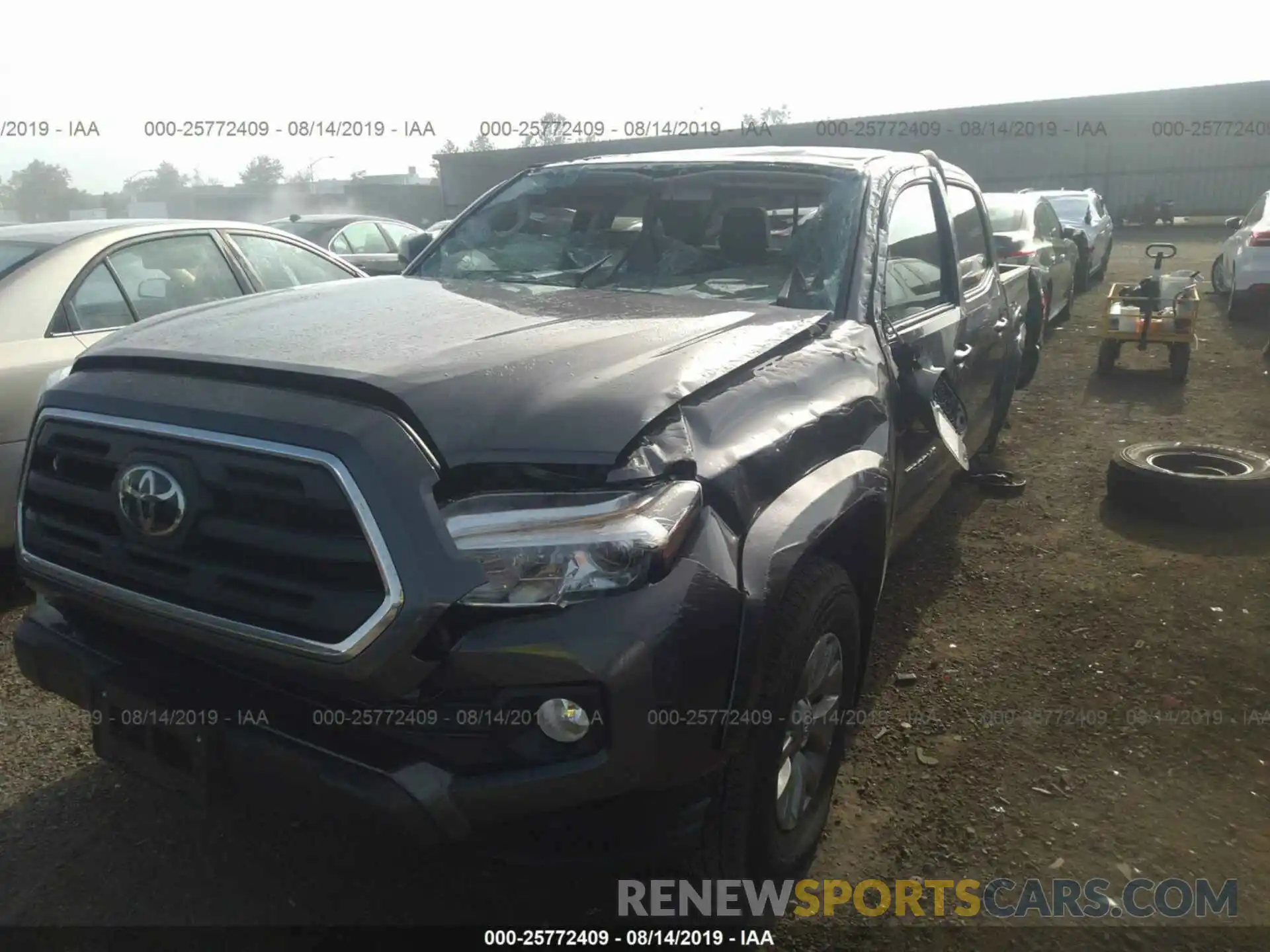 6 Photograph of a damaged car 5TFAZ5CN4KX072263 TOYOTA TACOMA 2019