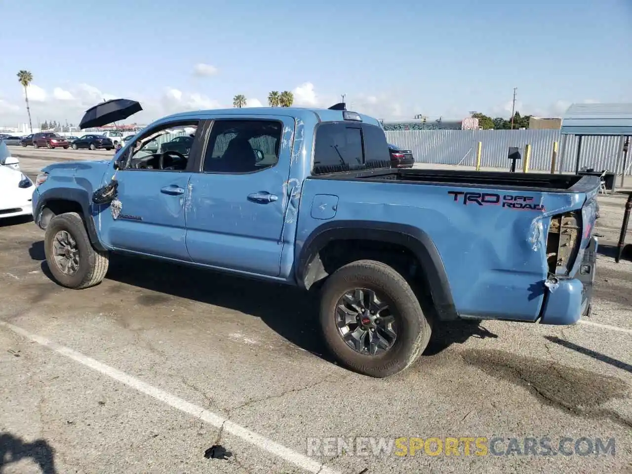 2 Photograph of a damaged car 5TFAZ5CN4KX075924 TOYOTA TACOMA 2019