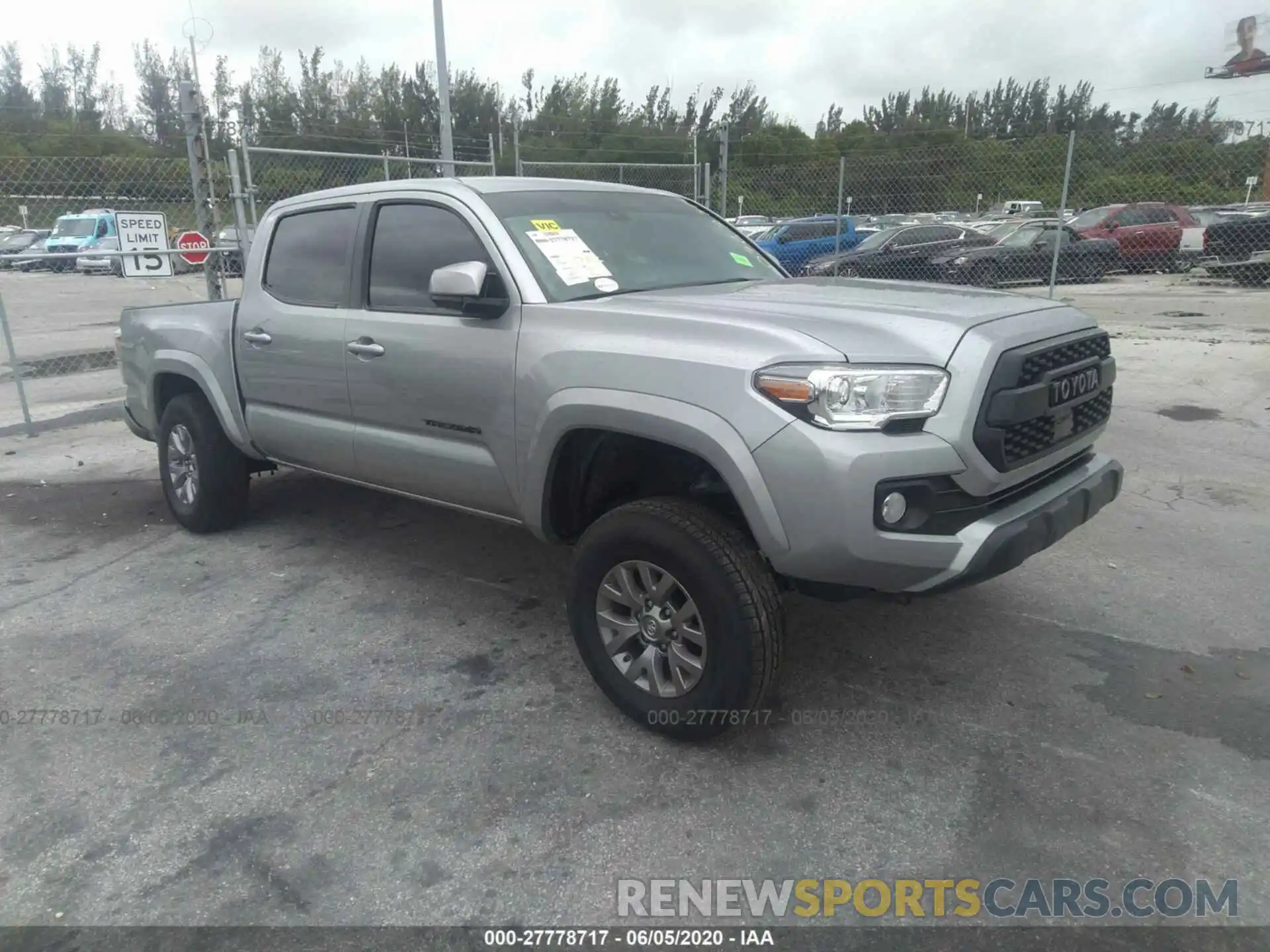 1 Photograph of a damaged car 5TFAZ5CN4KX076734 TOYOTA TACOMA 2019