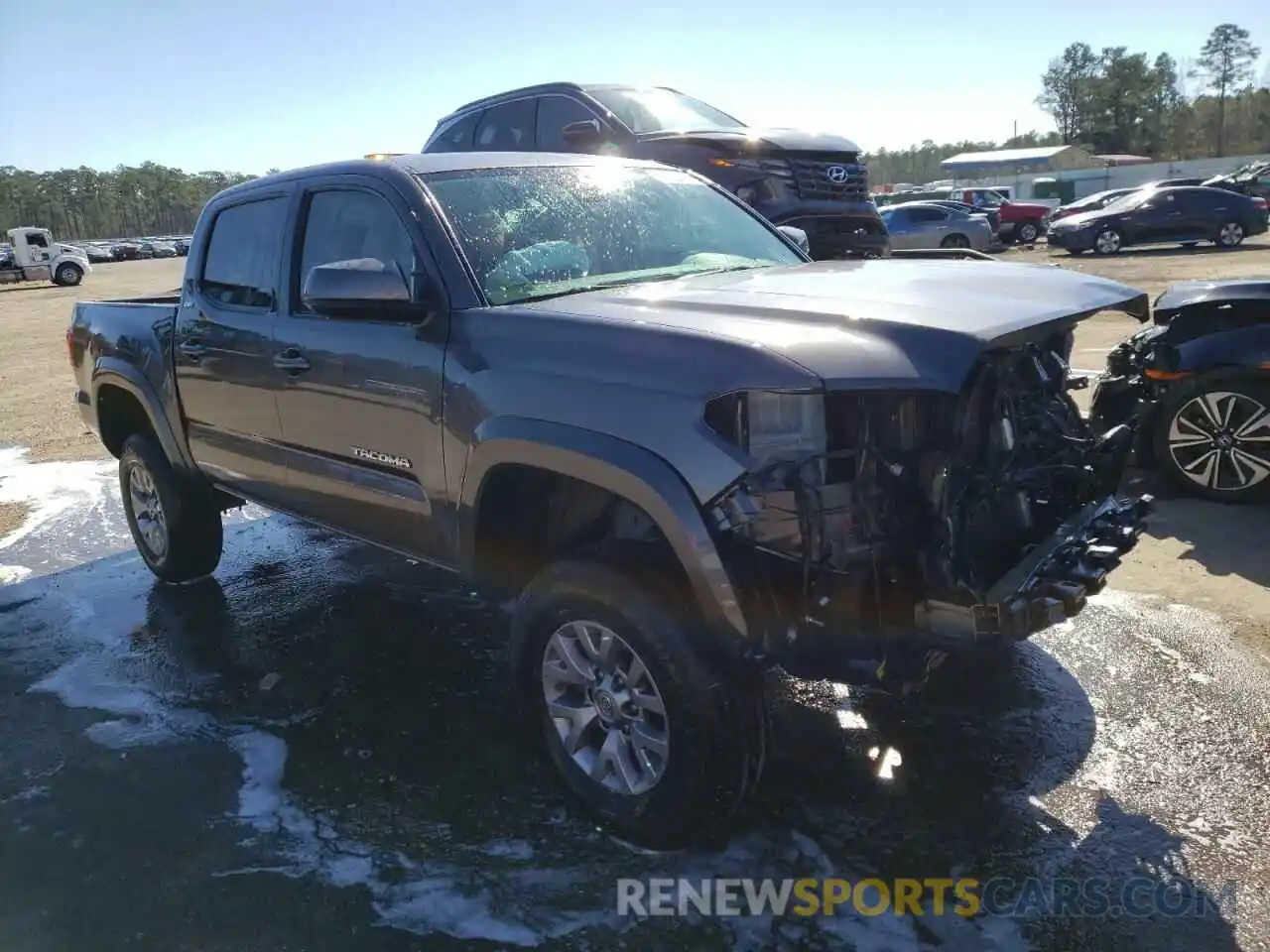 1 Photograph of a damaged car 5TFAZ5CN5KX076869 TOYOTA TACOMA 2019