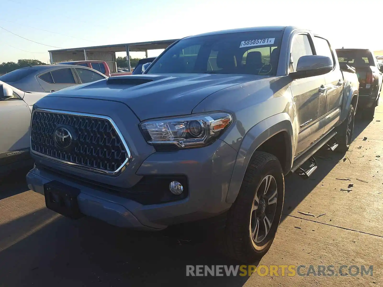 2 Photograph of a damaged car 5TFAZ5CN5KX078542 TOYOTA TACOMA 2019