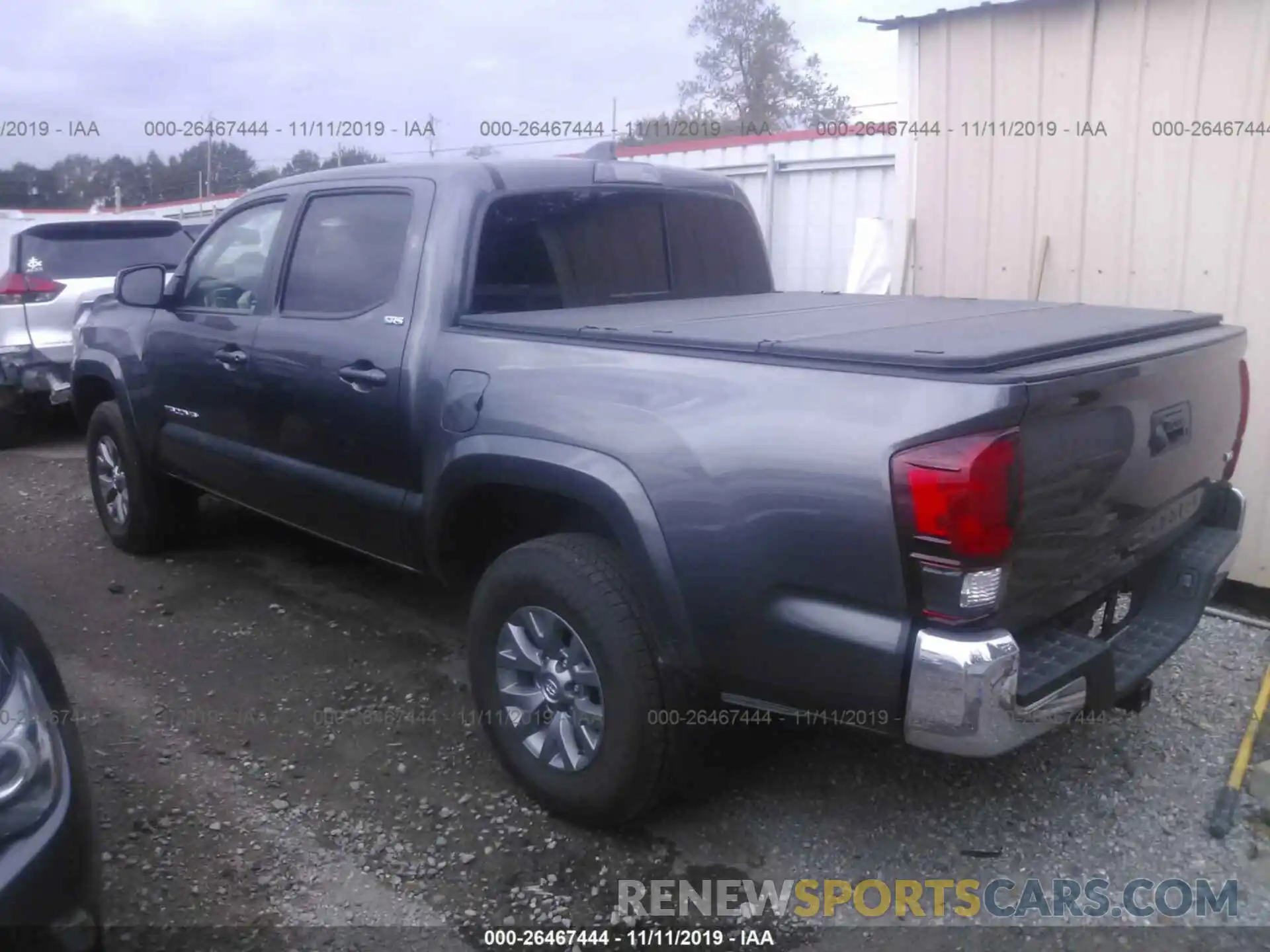 3 Photograph of a damaged car 5TFAZ5CN5KX084387 TOYOTA TACOMA 2019