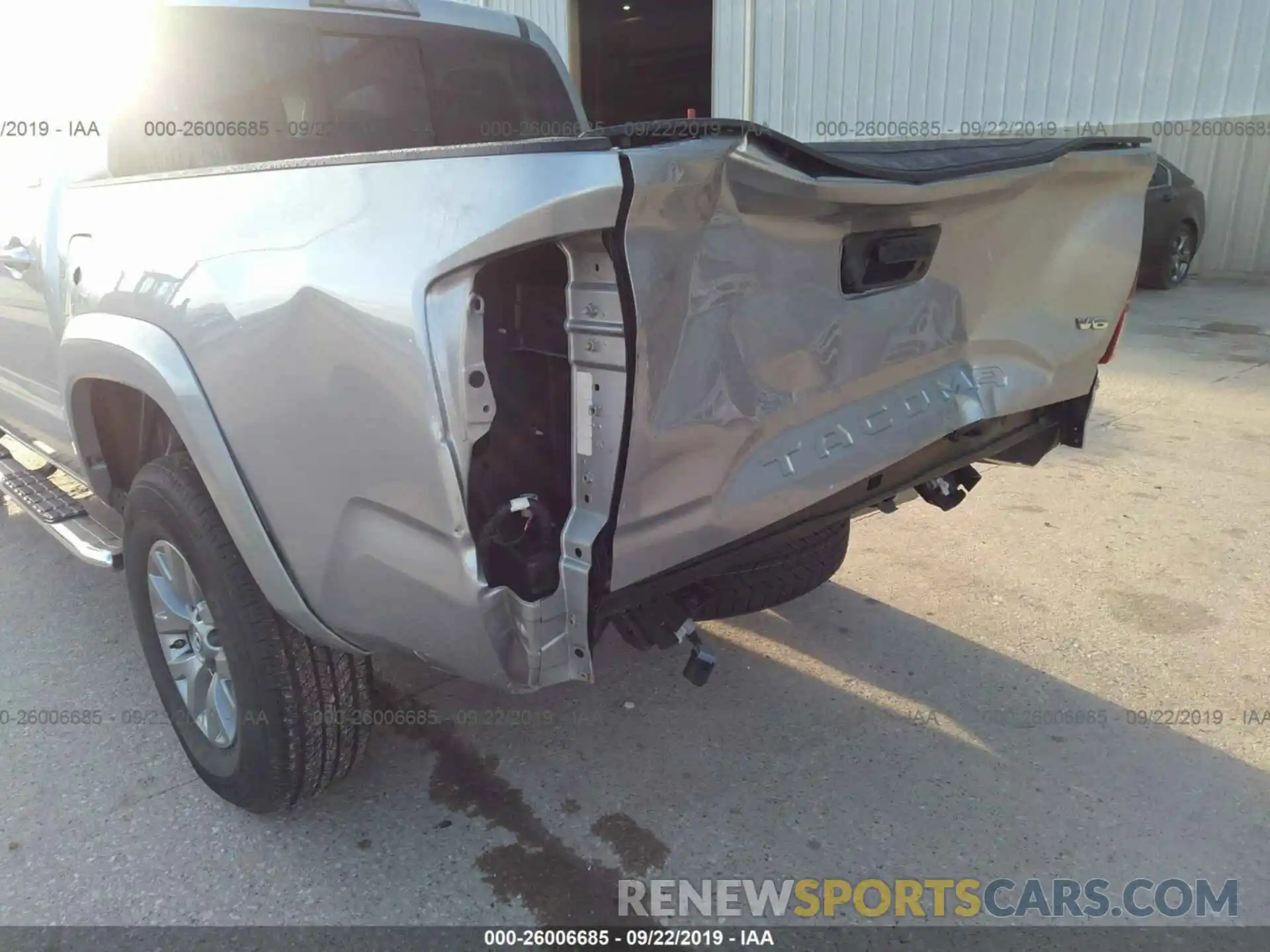 6 Photograph of a damaged car 5TFAZ5CN6KX073477 TOYOTA TACOMA 2019