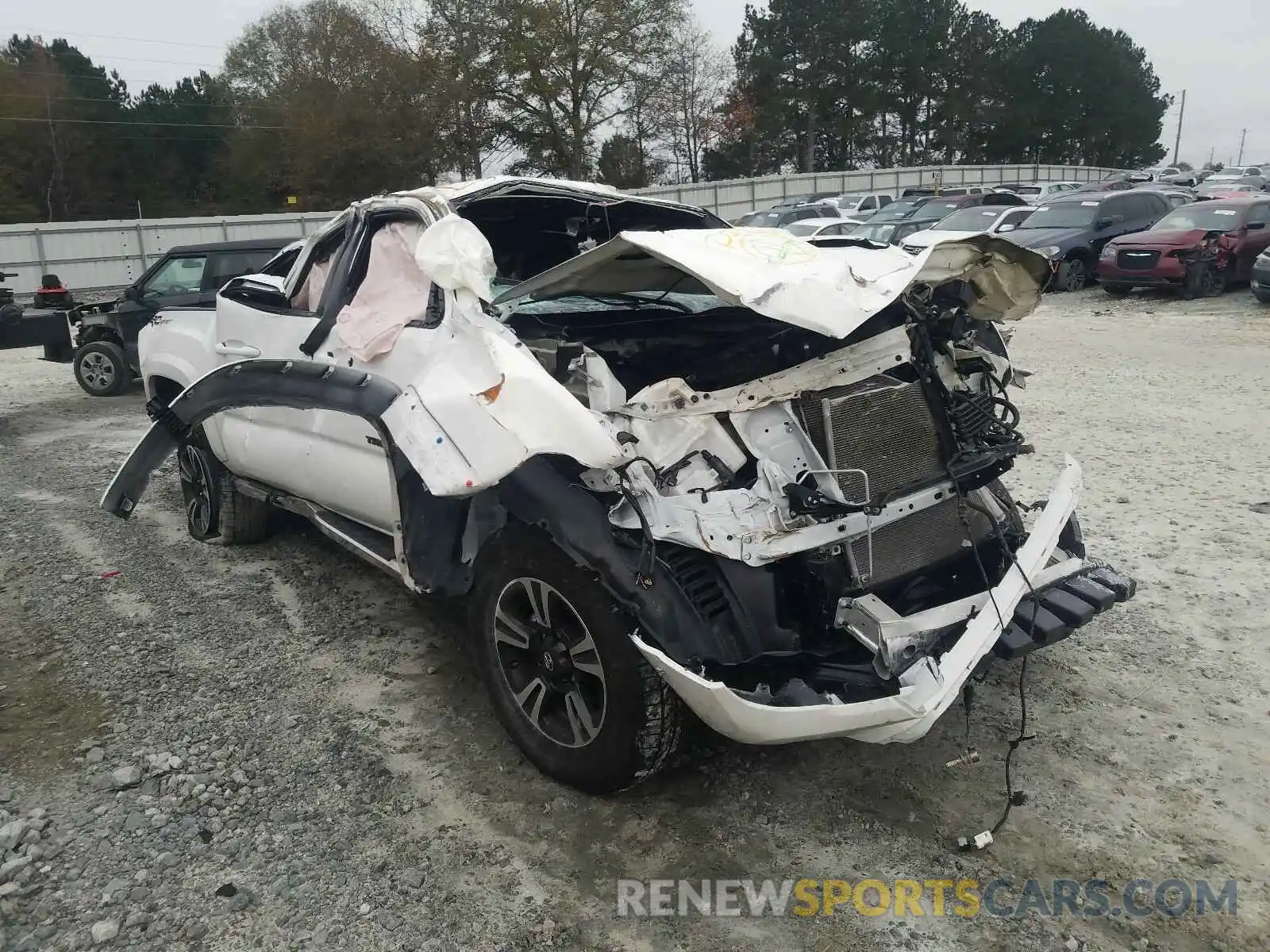 1 Photograph of a damaged car 5TFAZ5CN6KX077058 TOYOTA TACOMA 2019