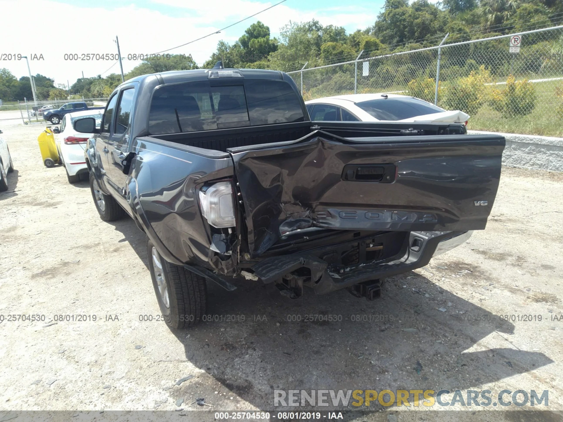 6 Photograph of a damaged car 5TFAZ5CN6KX078467 TOYOTA TACOMA 2019