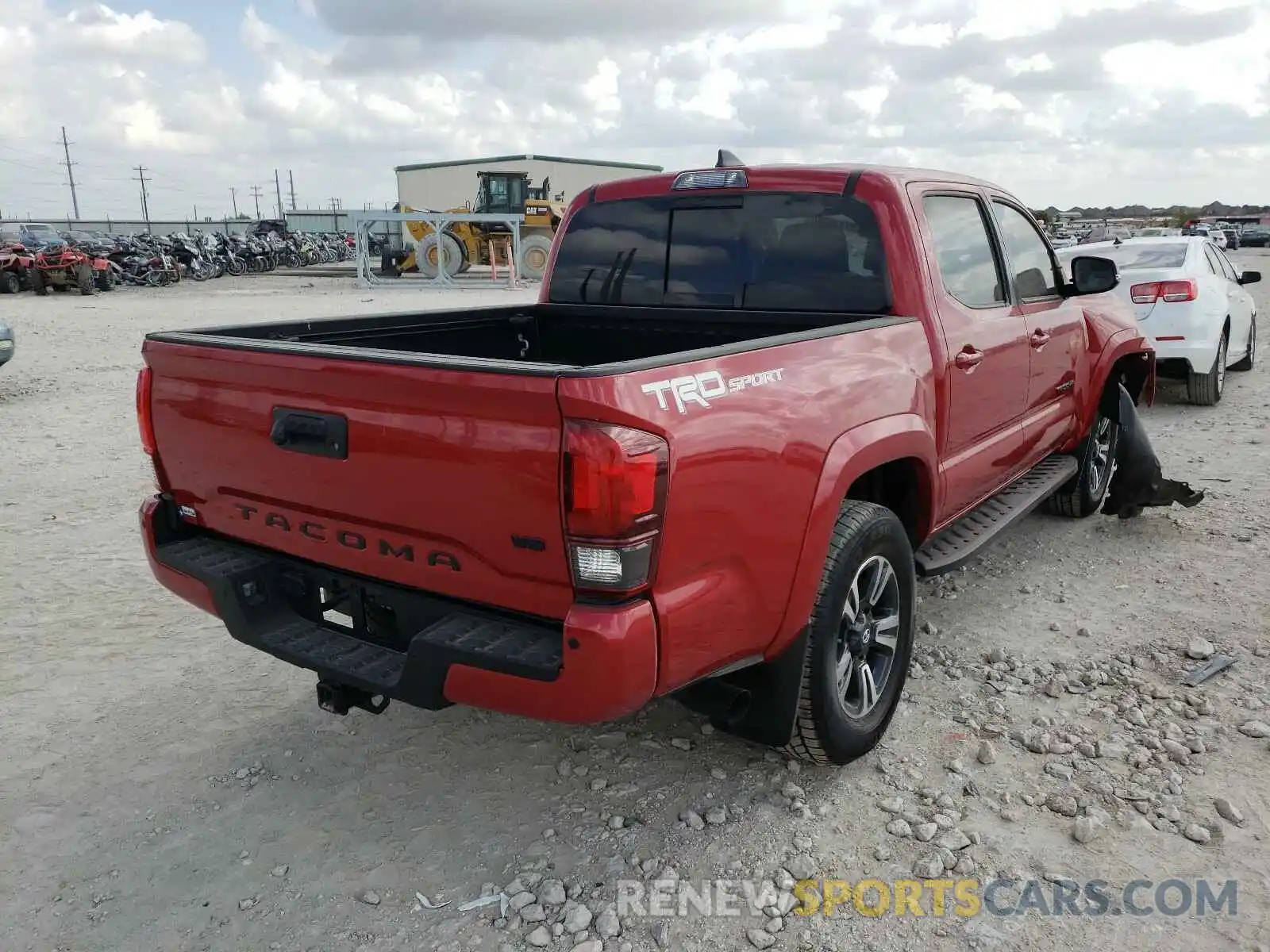 4 Photograph of a damaged car 5TFAZ5CN6KX084933 TOYOTA TACOMA 2019