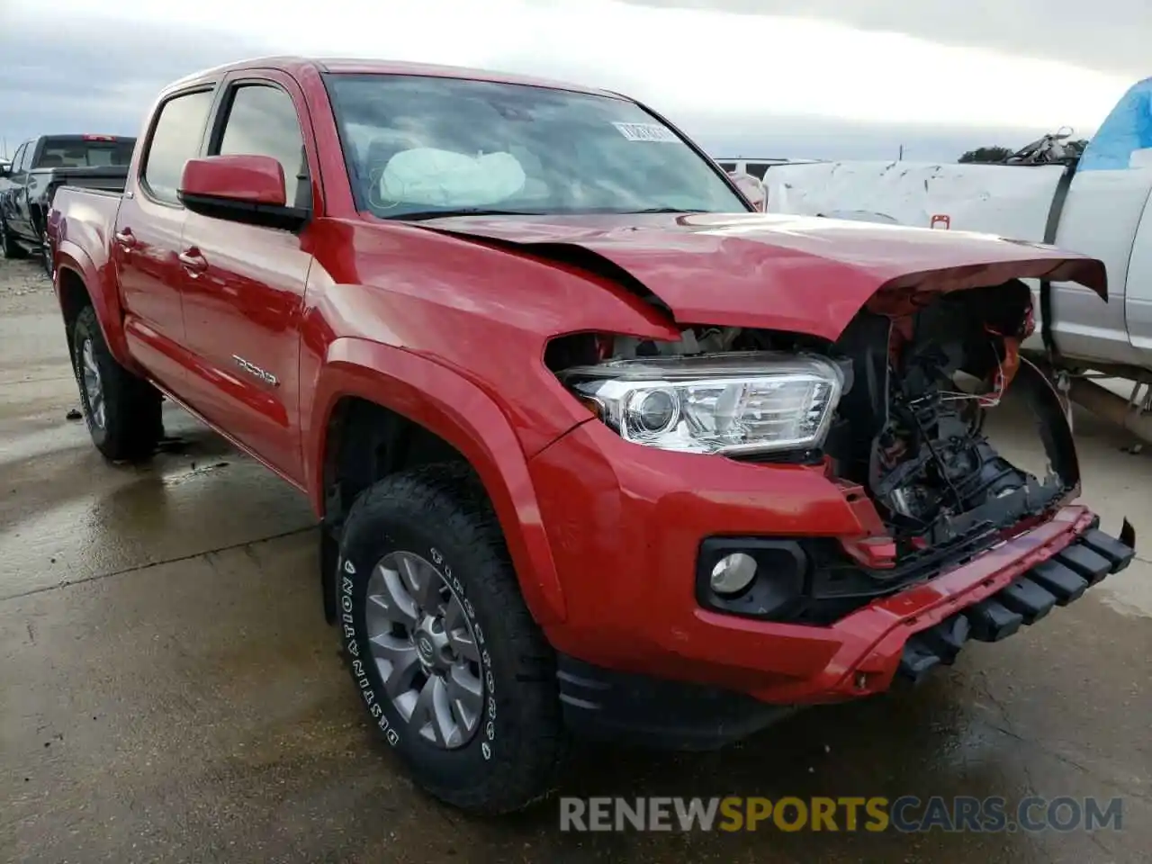 1 Photograph of a damaged car 5TFAZ5CN6KX085919 TOYOTA TACOMA 2019