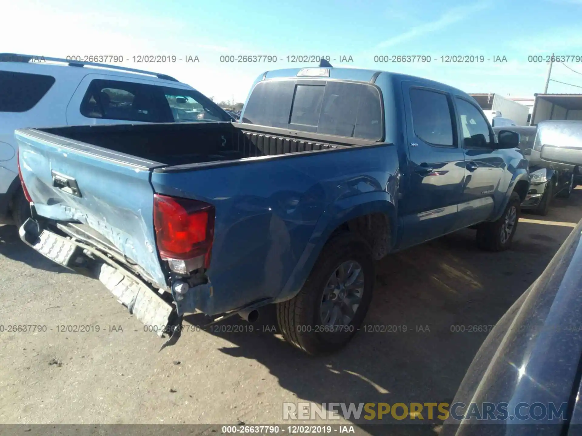 4 Photograph of a damaged car 5TFAZ5CN7KX085136 TOYOTA TACOMA 2019