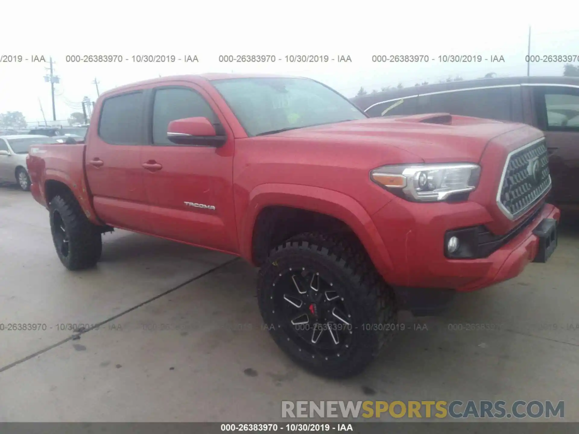 1 Photograph of a damaged car 5TFAZ5CN8KX072475 TOYOTA TACOMA 2019