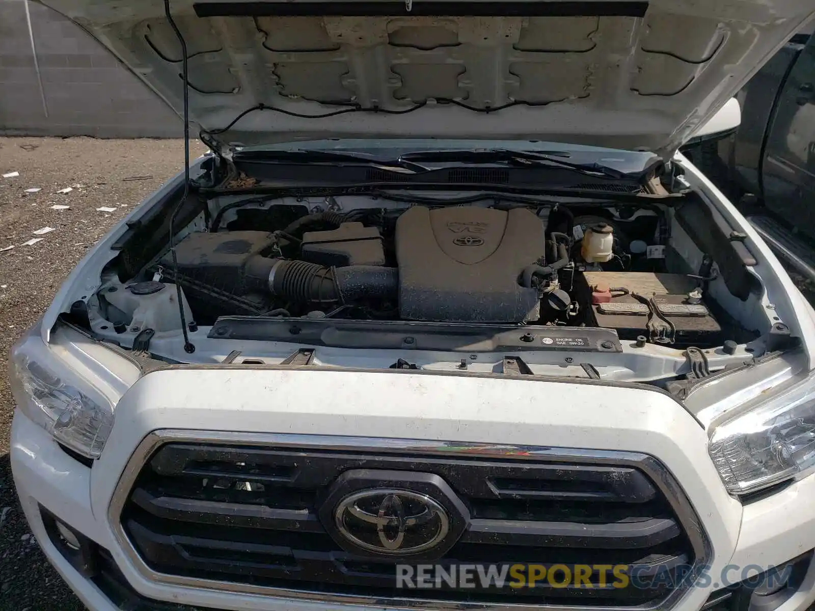 7 Photograph of a damaged car 5TFAZ5CN8KX077756 TOYOTA TACOMA 2019